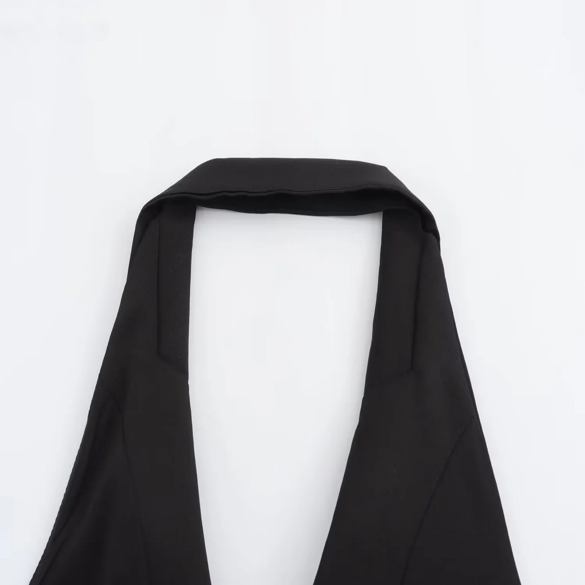 Backless Halter Top – French Style Fashion_CWTHT0238