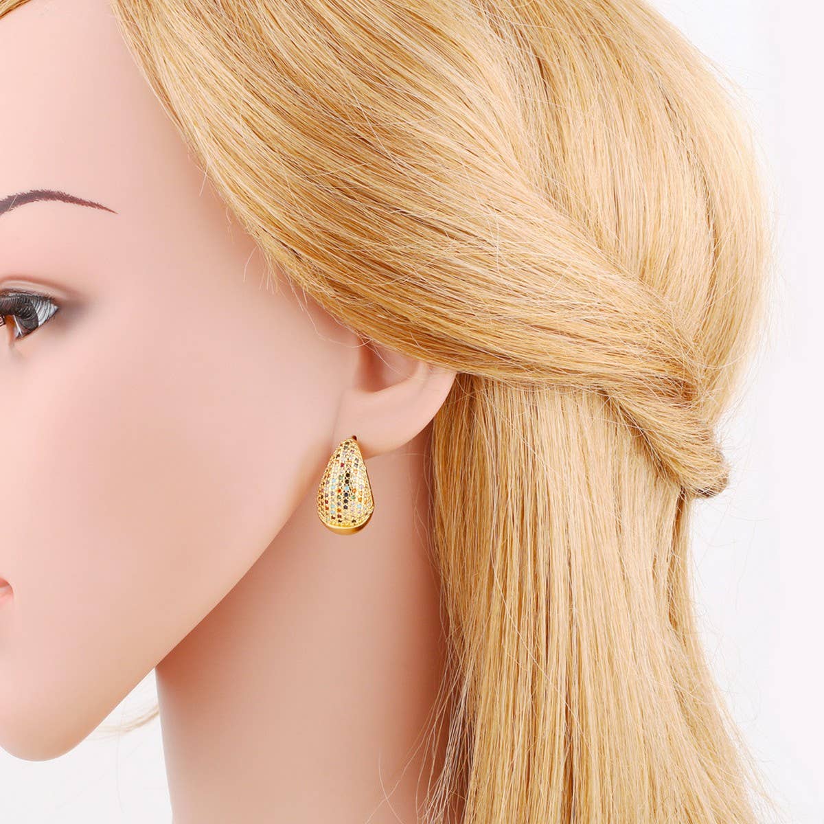FASHIONABLE DROPLET SHAPED EARRINGS