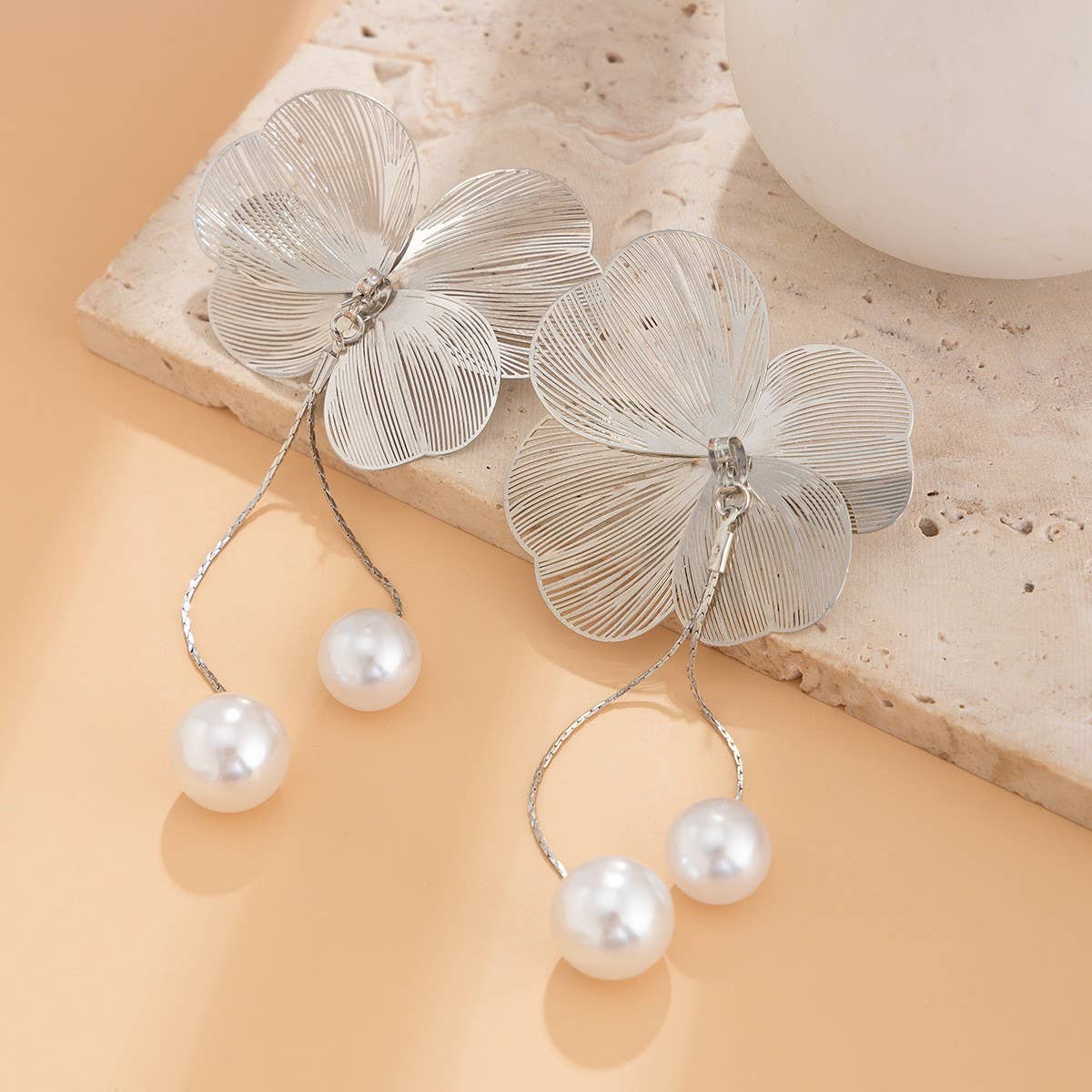 VERSATILE 3D GINKGO LEAF AND FLOWER EARRINGS