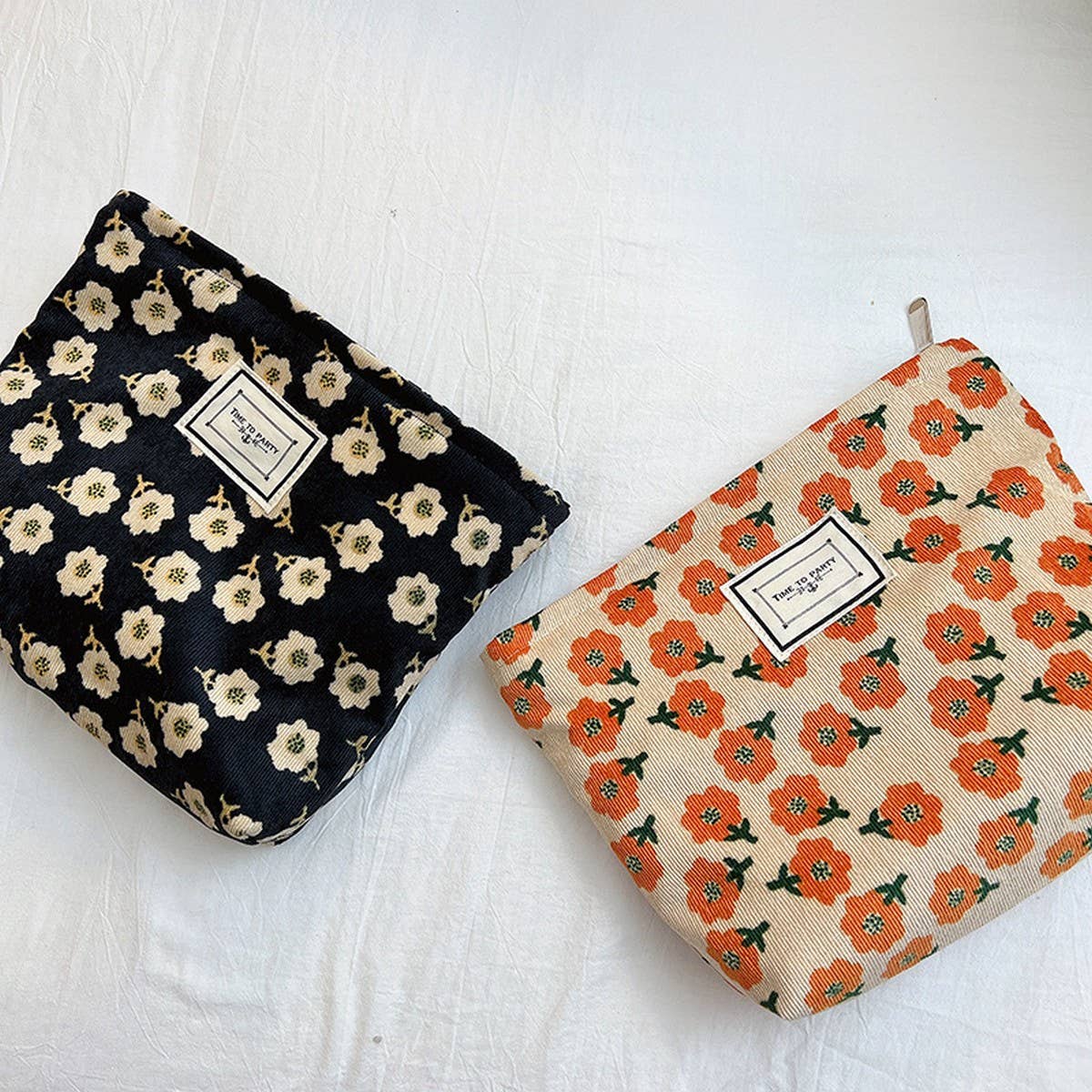 CORDUROY RETRO FLORAL LARGE CAPACITY MAKEUP BAG_CWAB1221