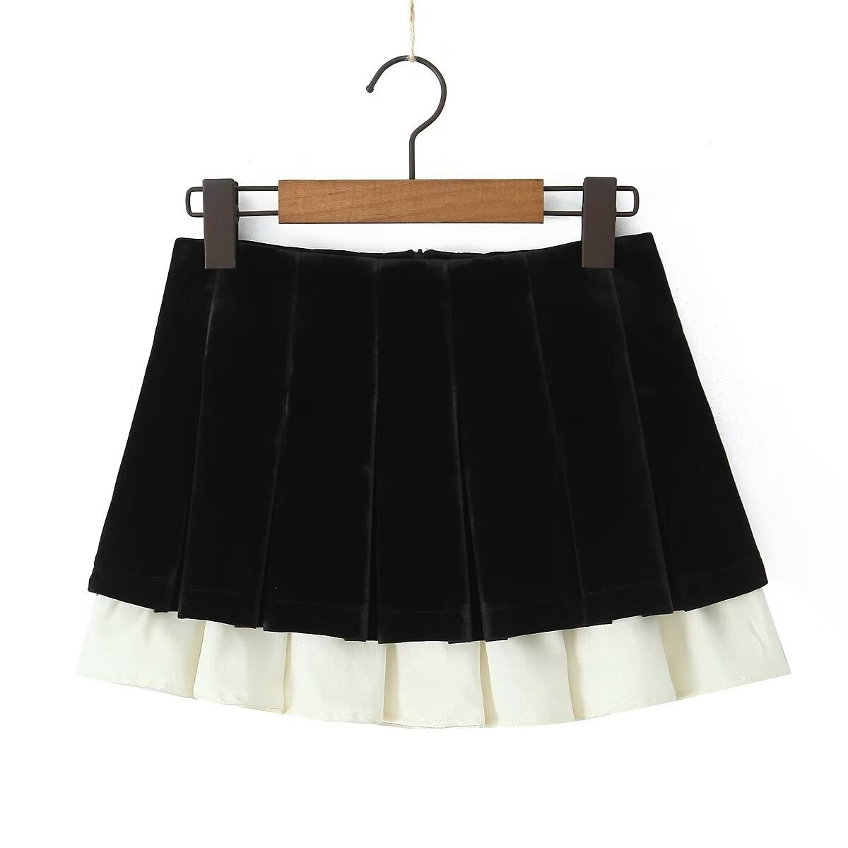 Women?™s Velvet Panel Pleated Skirt, Casual Look_CWDSD8339