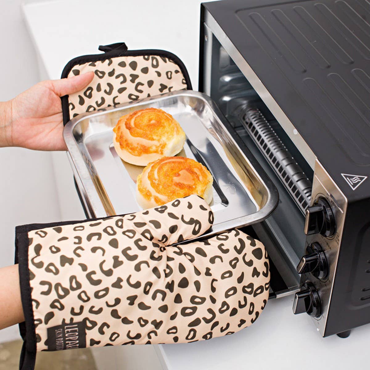 HIGH TEMPERATURE RESISTANT BAKING PRINTED GLOVES