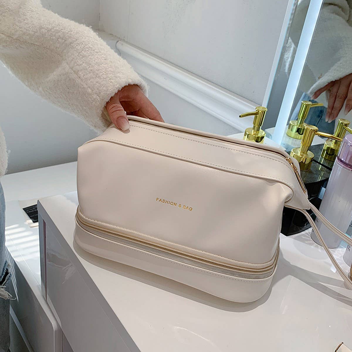 DOUBLE-LAYER LARGE-CAPACITY HIGH-END COSMETIC BAG_CWAB4479