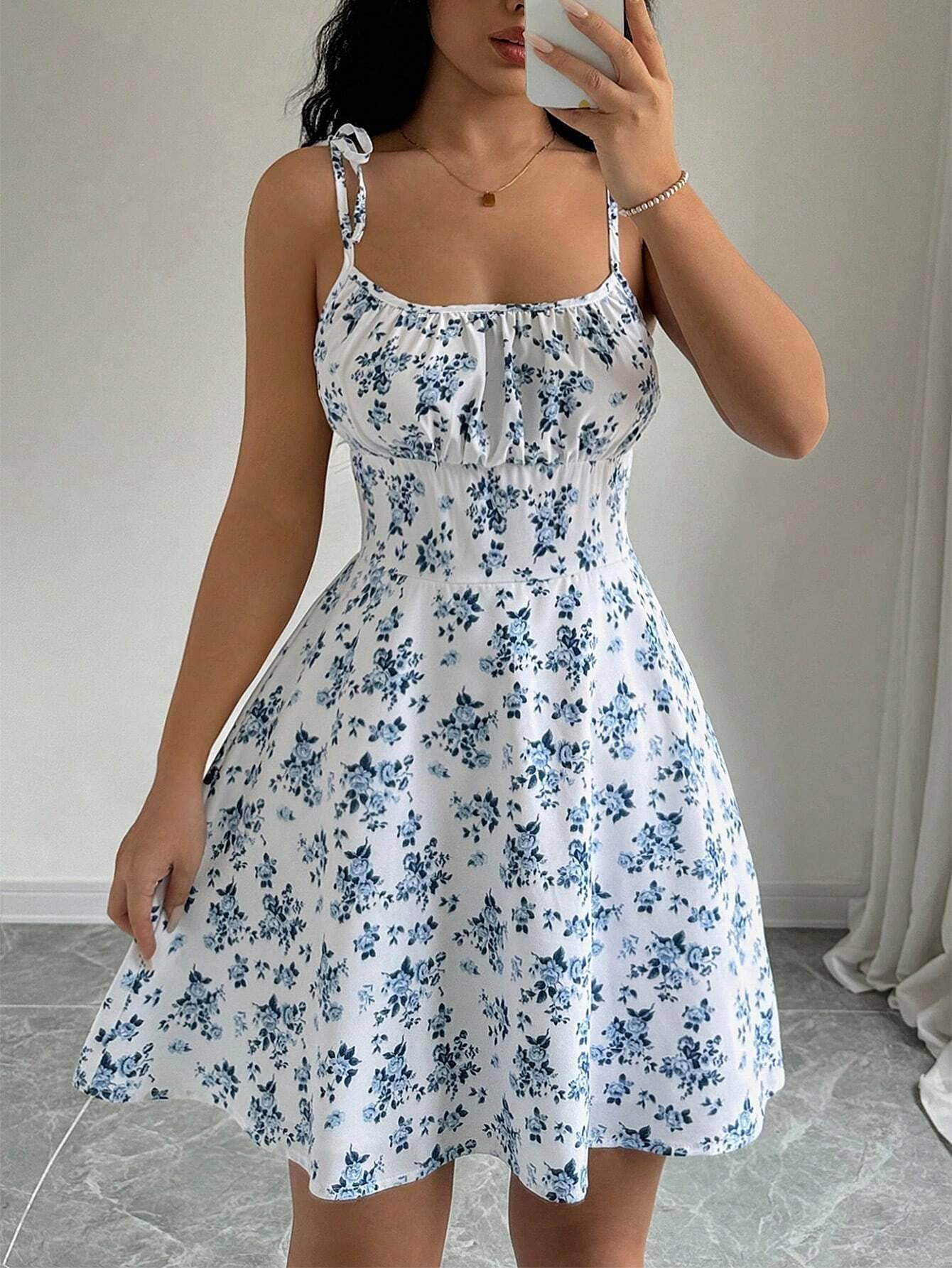 Floral short halter dress with square neckline