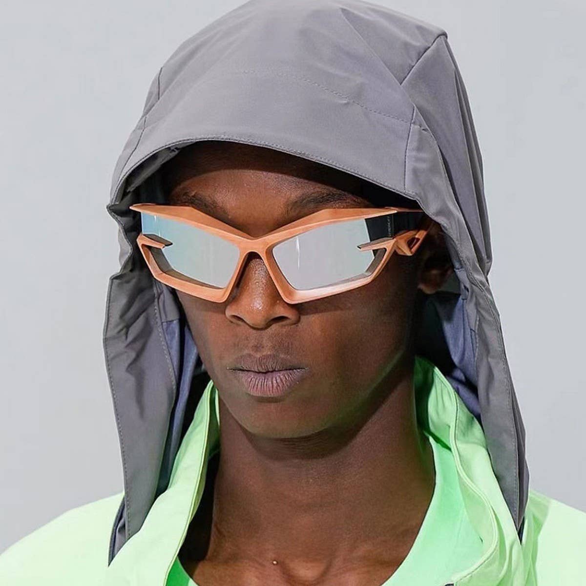 PERSONALIZED SPECIAL-SHAPED HIGH-TECH SUNGLASSES_CWASG0620
