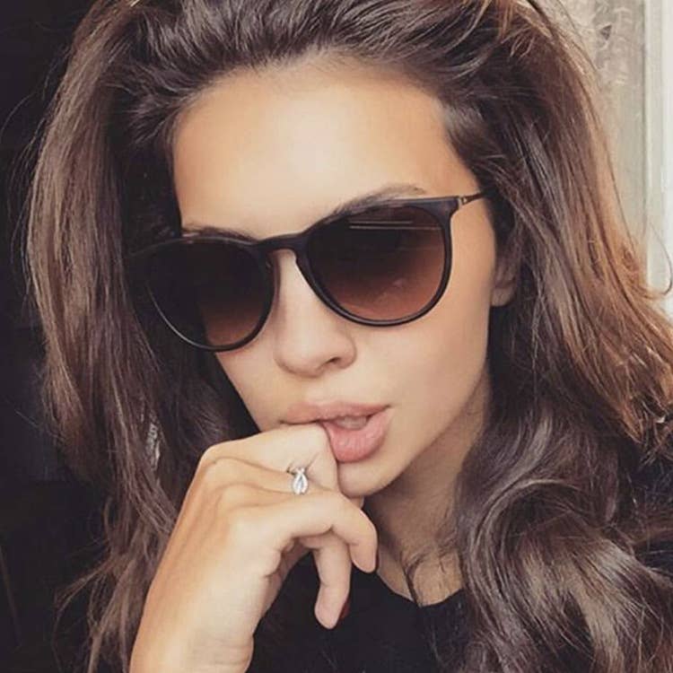 ROUND SUNGLASSES