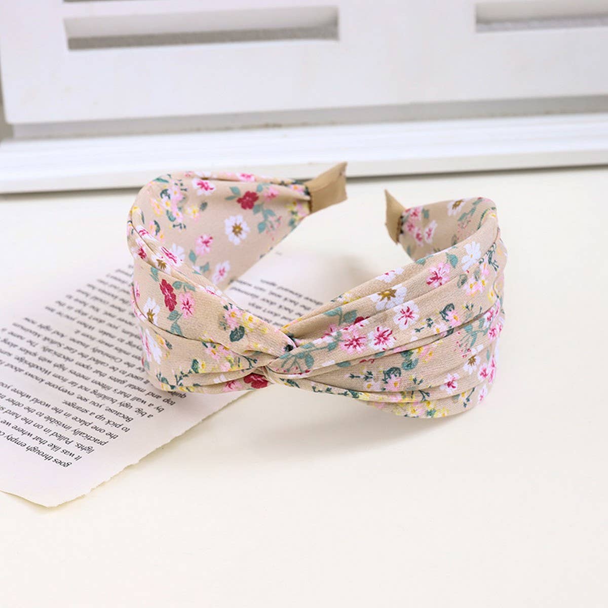 SMALL FLORAL CROSS KNOTTED HEADBANDS_CWAHA1151