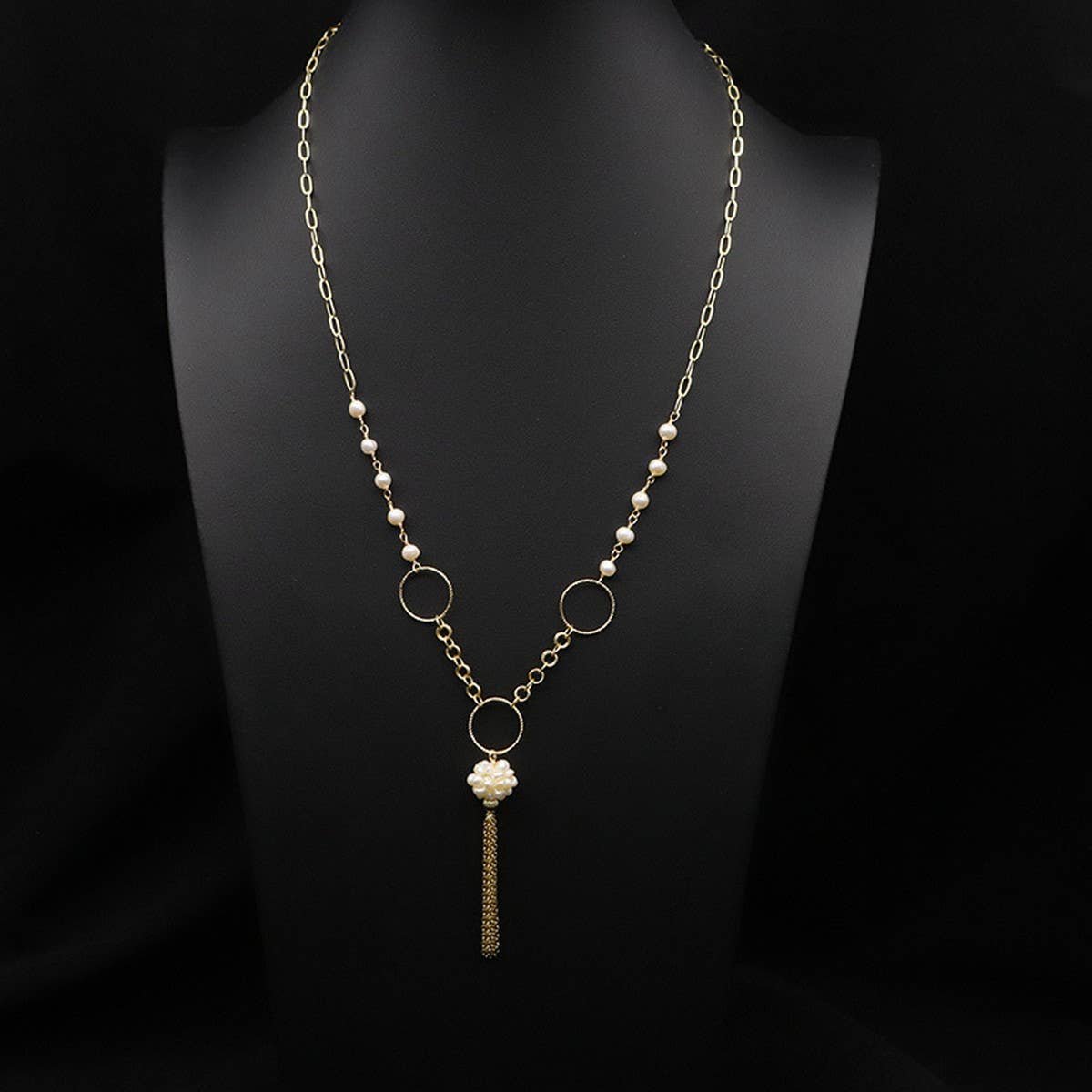 WOMEN'S NATURAL FRESHWATER PEARL NECKLACE