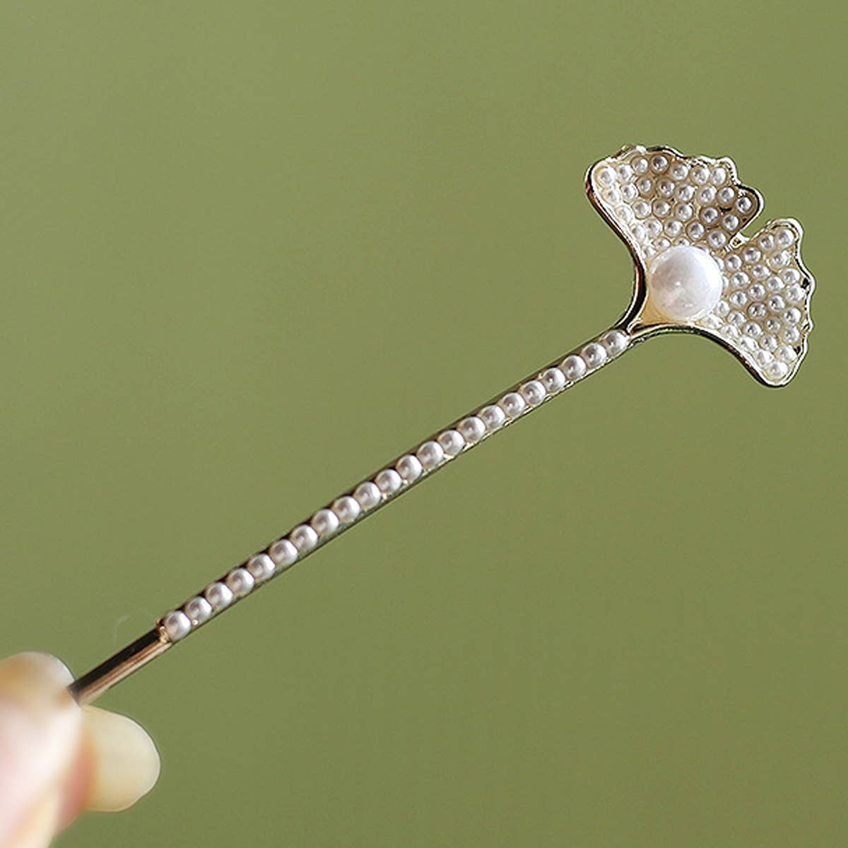 Vintage Pearl Leaf Hair Clip ? Elegant Side Pin_CWAHA1224