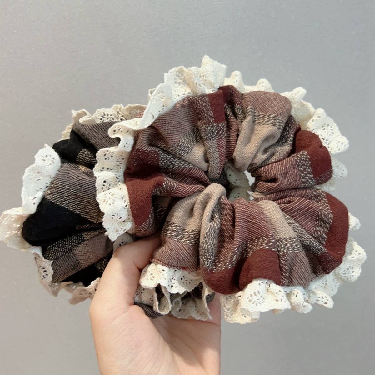 GENTLE RETRO PLAID LARGE COLO HAIR SCRUNCHIES