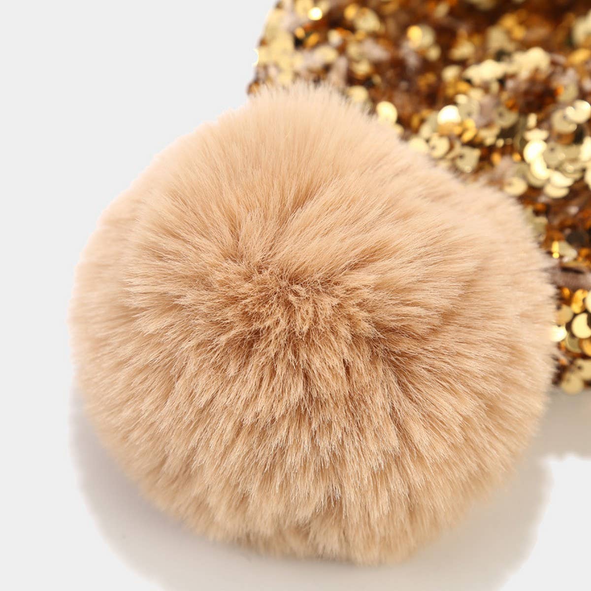 AUTUMN AND WINTER SEQUINED PLUSH KNITTED HAT_CWAH2146