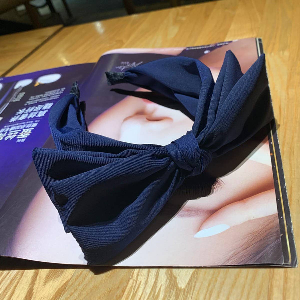 SWEET AND SIMPLE BOW HEADBAND