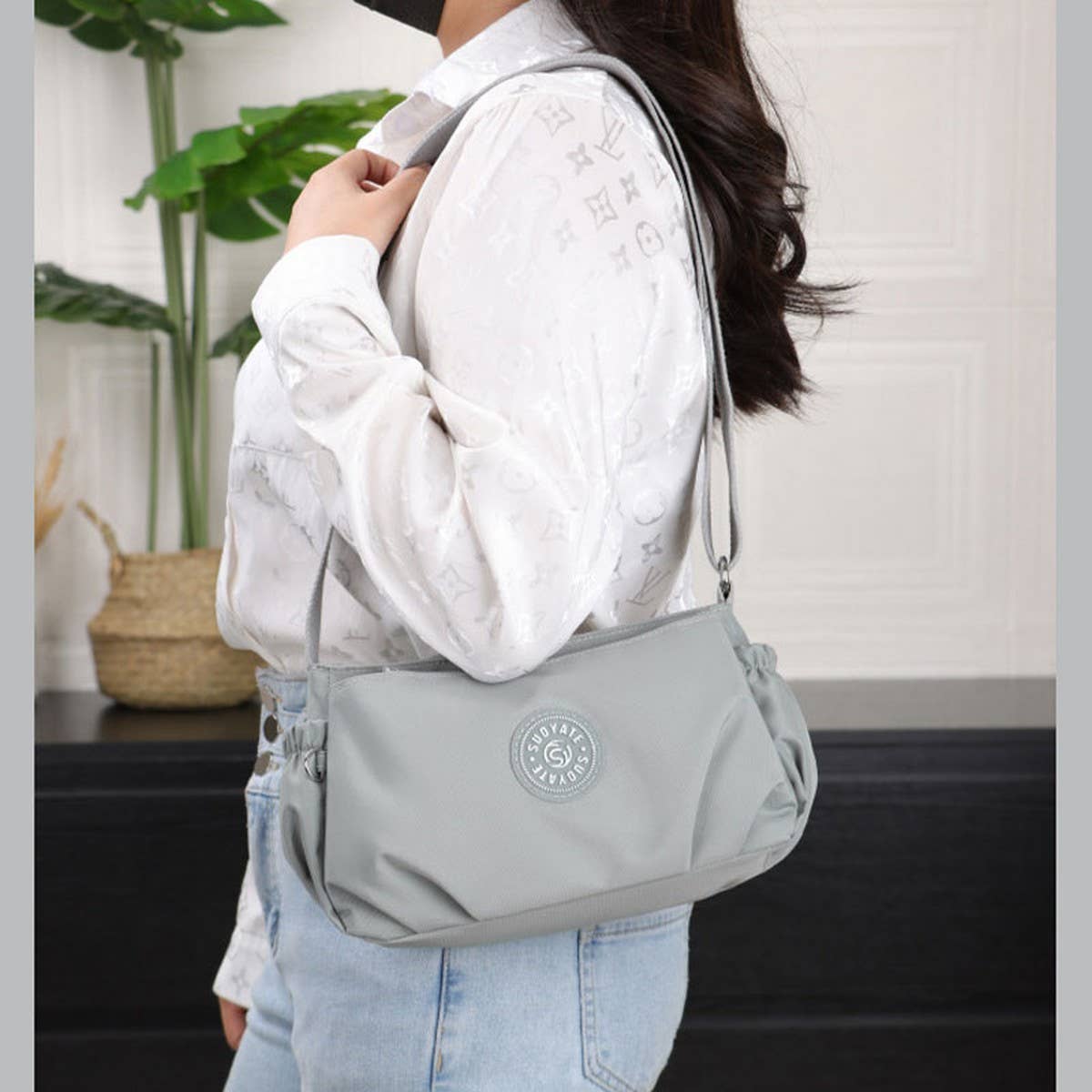 WATERPROOF FABRIC CASUAL SHOULDER MESSENGER BAG
