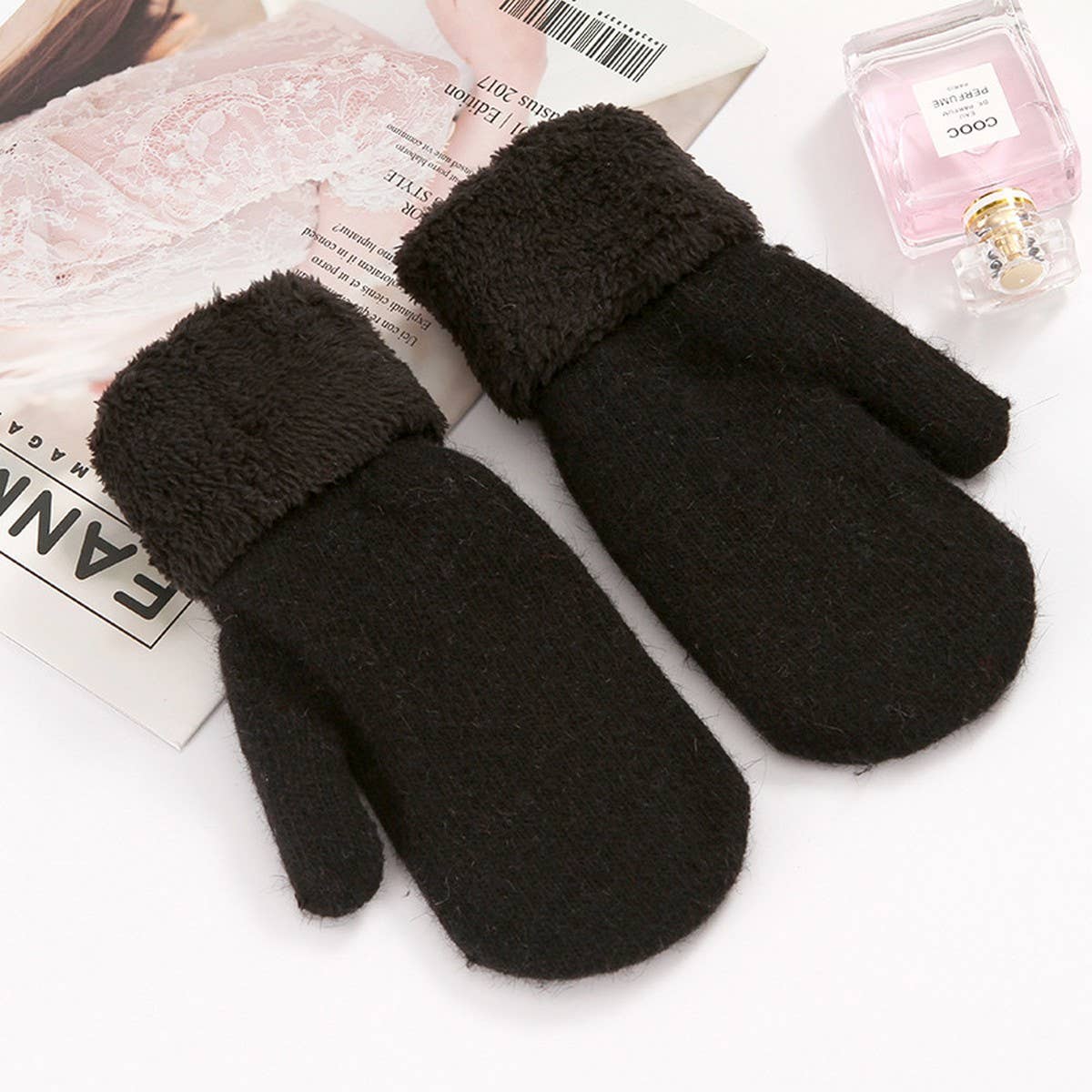 Cute Bunny Fur Mittens ? Warm Double Fleece_CWAG0250