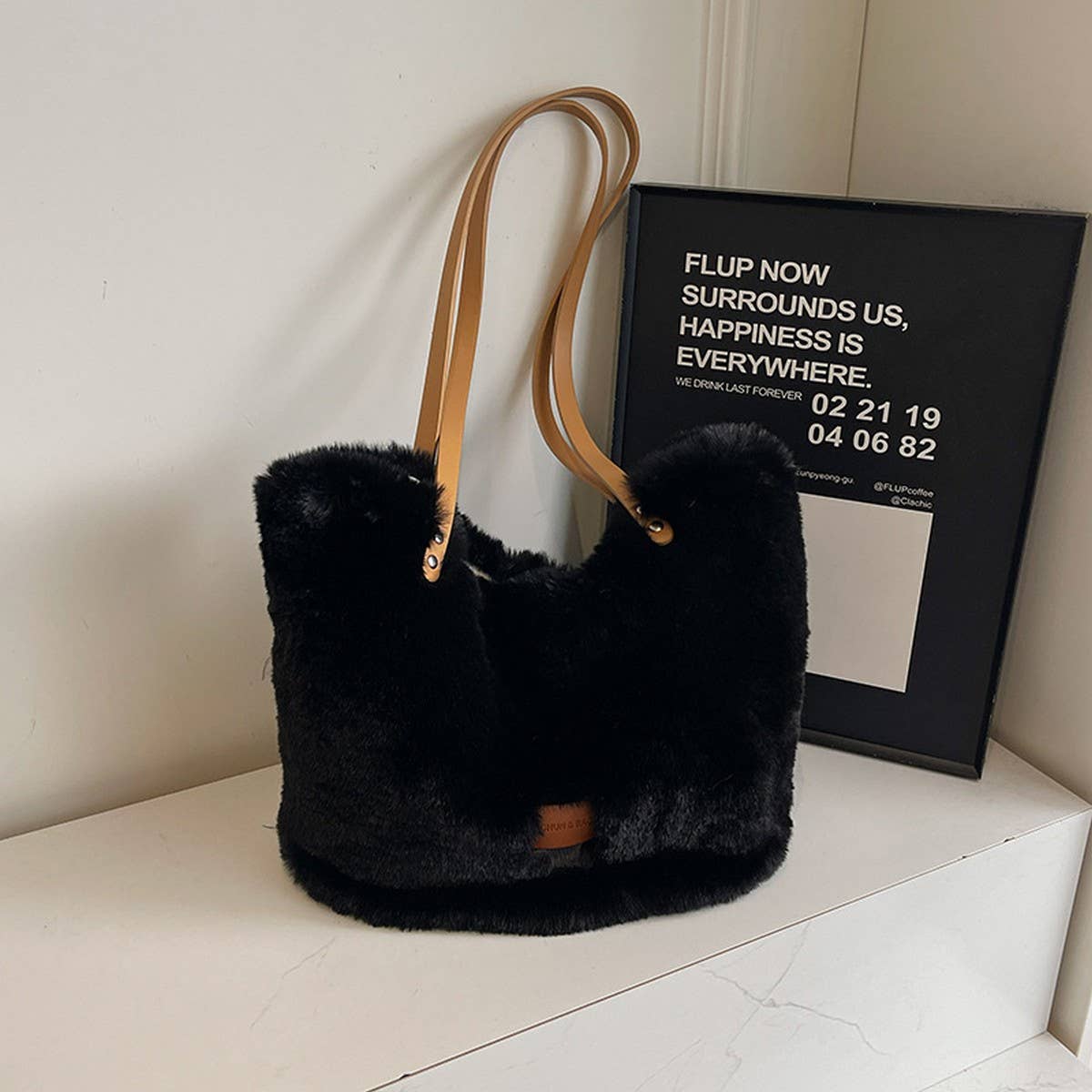 WINTER SIMPLE LARGE CAPACITY SHOULDER PLUSH BAG_CWAB3948