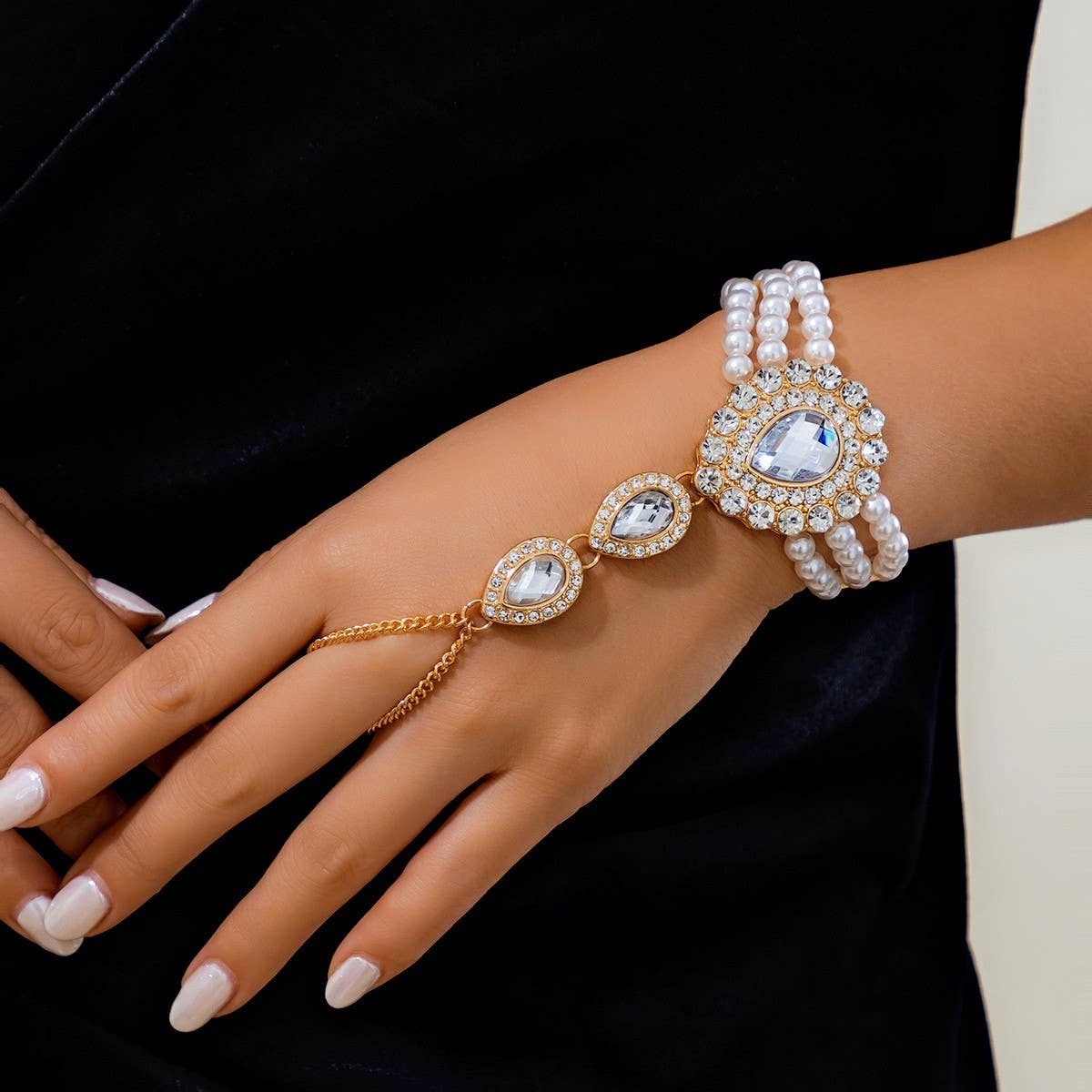 IMITATION PEARL RHINESTONE FASHION COLLAR JEWELRY
