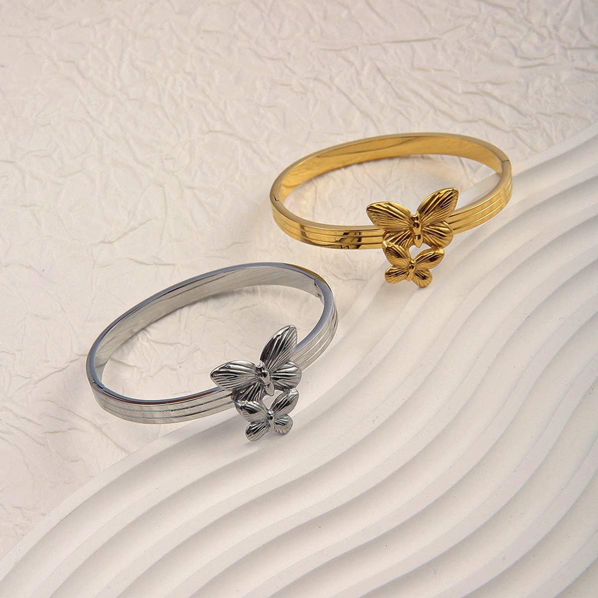 18K Double Layer Butterfly Stainless Bracelet_CWAJE4608