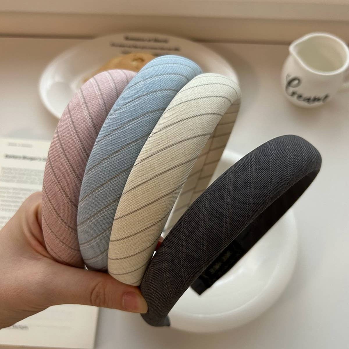 NEW HIGH-END SIMPLE STRIPED HEADBAND