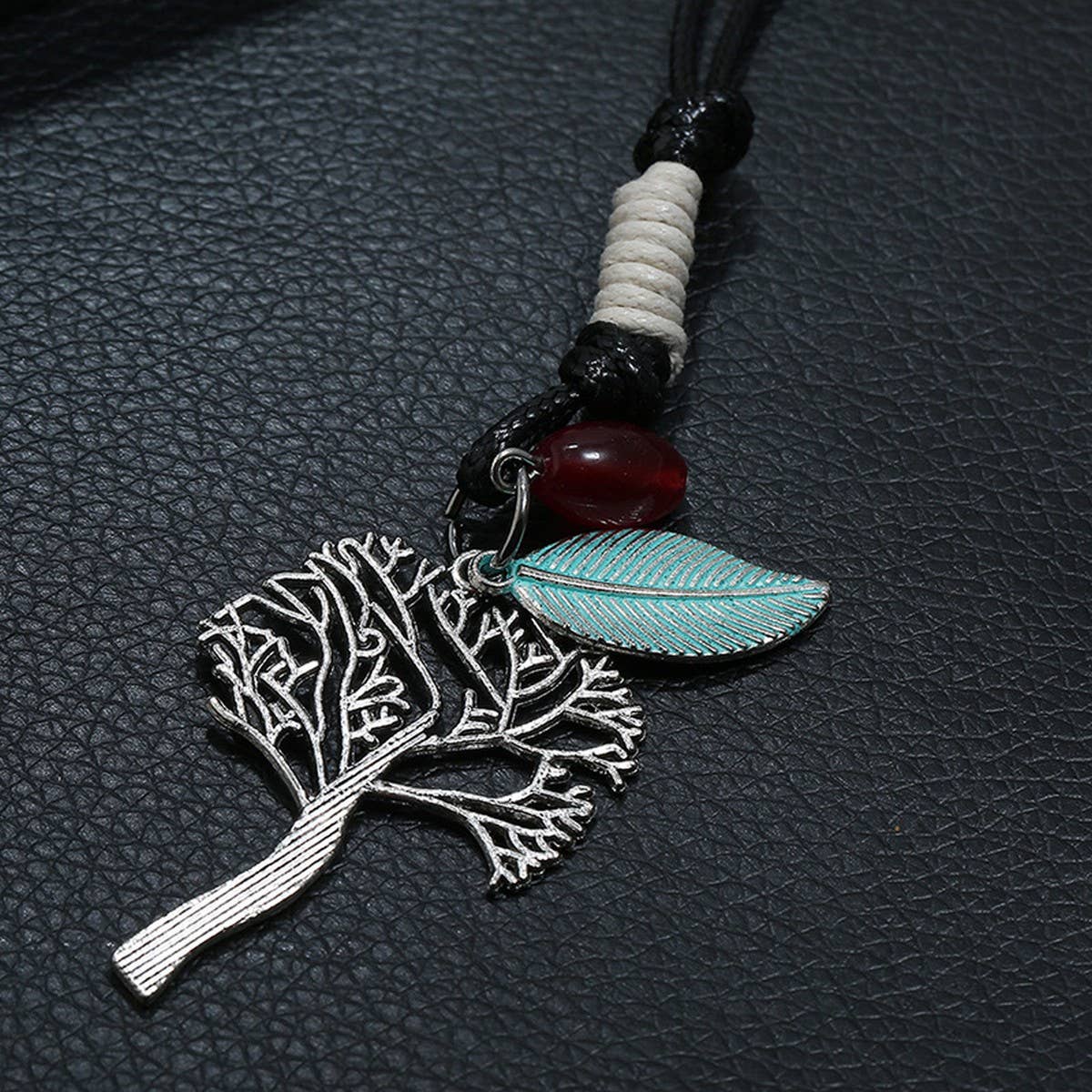 CREATIVE AND FASHIONABLE ALLOY HAPPY TREE NECKLACE