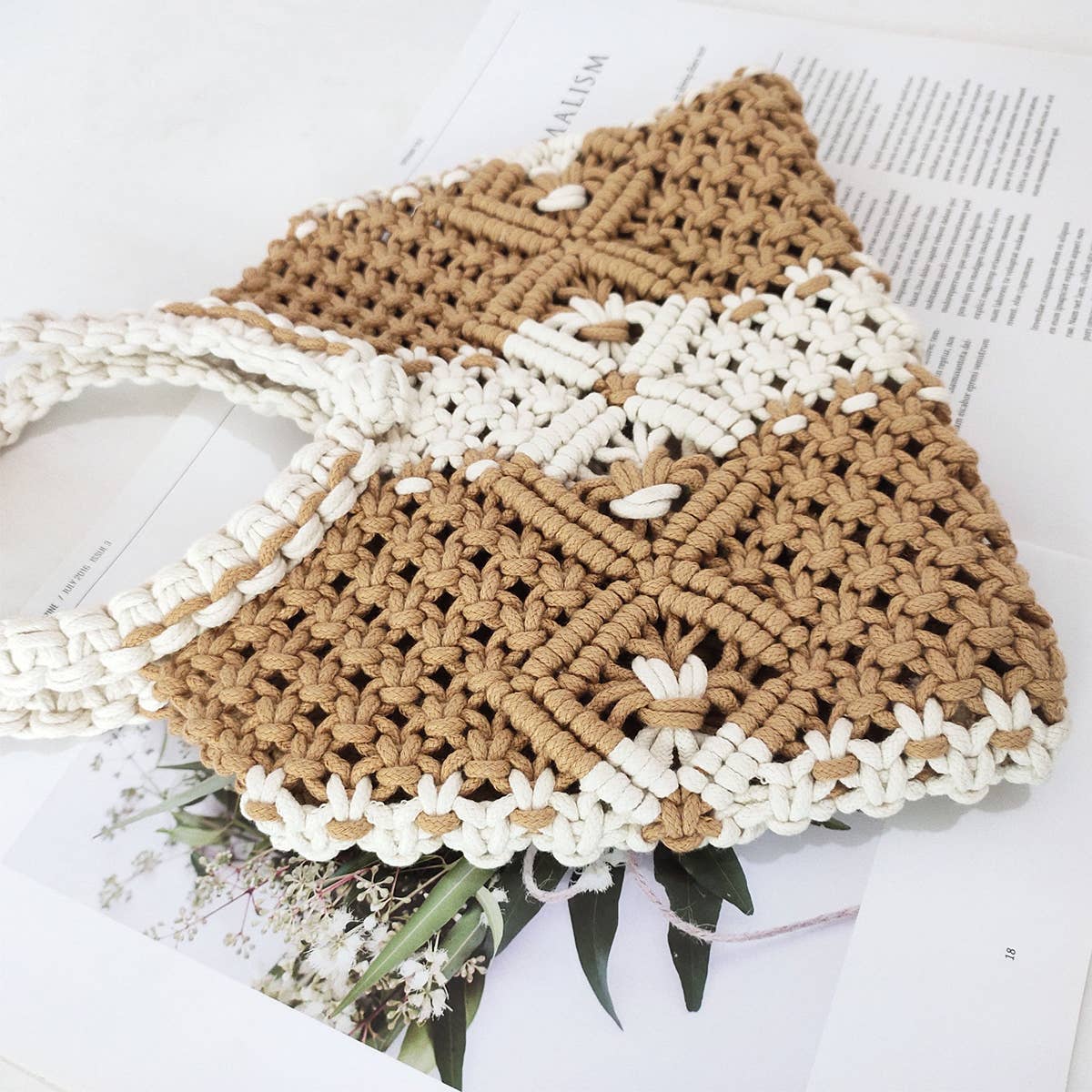 WOMEN LEISURE HOLLOW TOTE BAG_CWAB0832