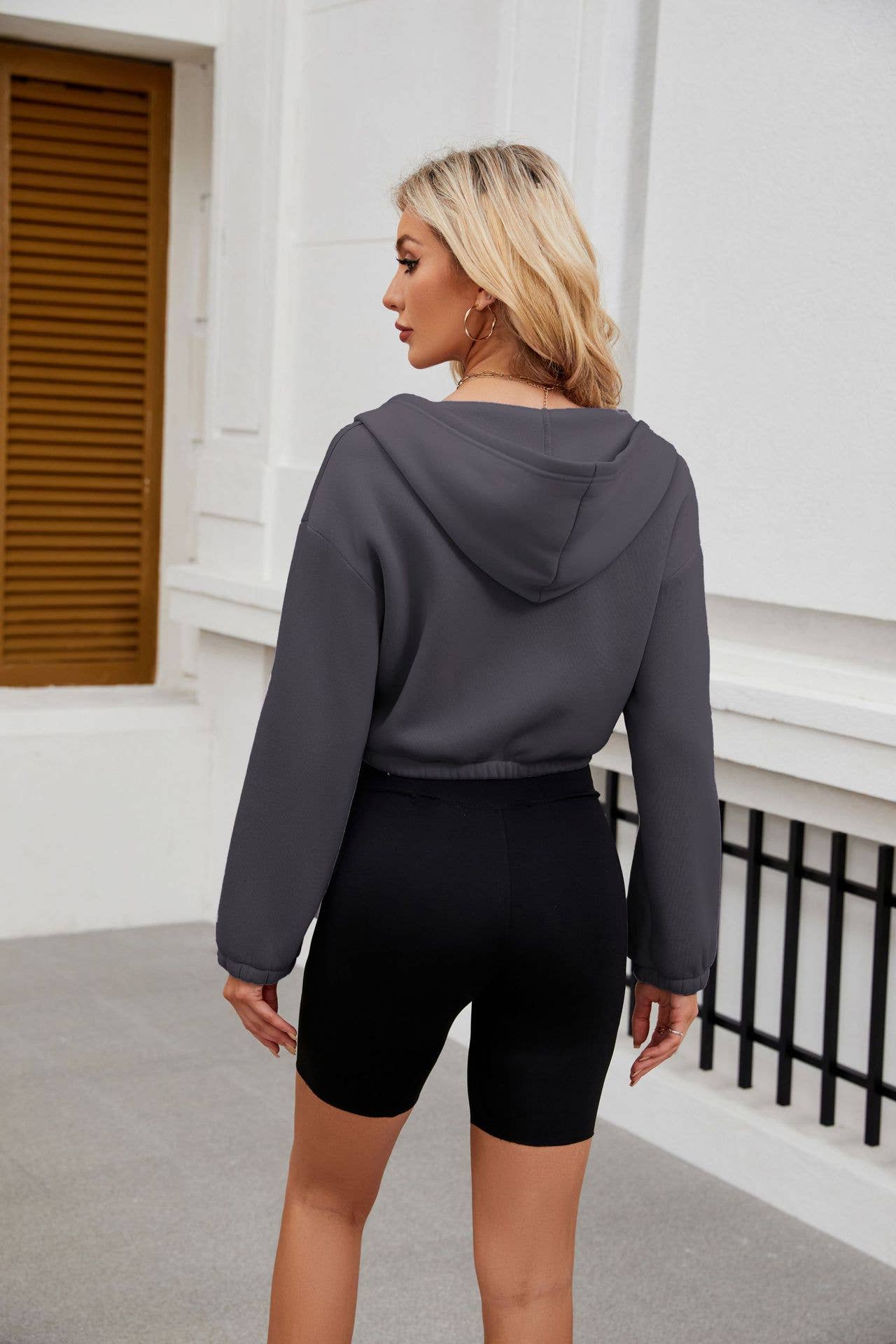 ZIPPER HOODED SOLID SHORT LONG-SLEEVED HOODIE