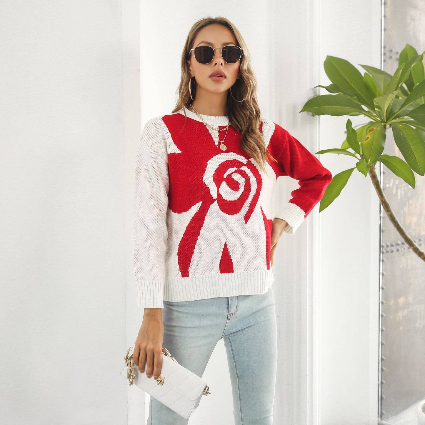 Floral jacquard long-sleeved sweater