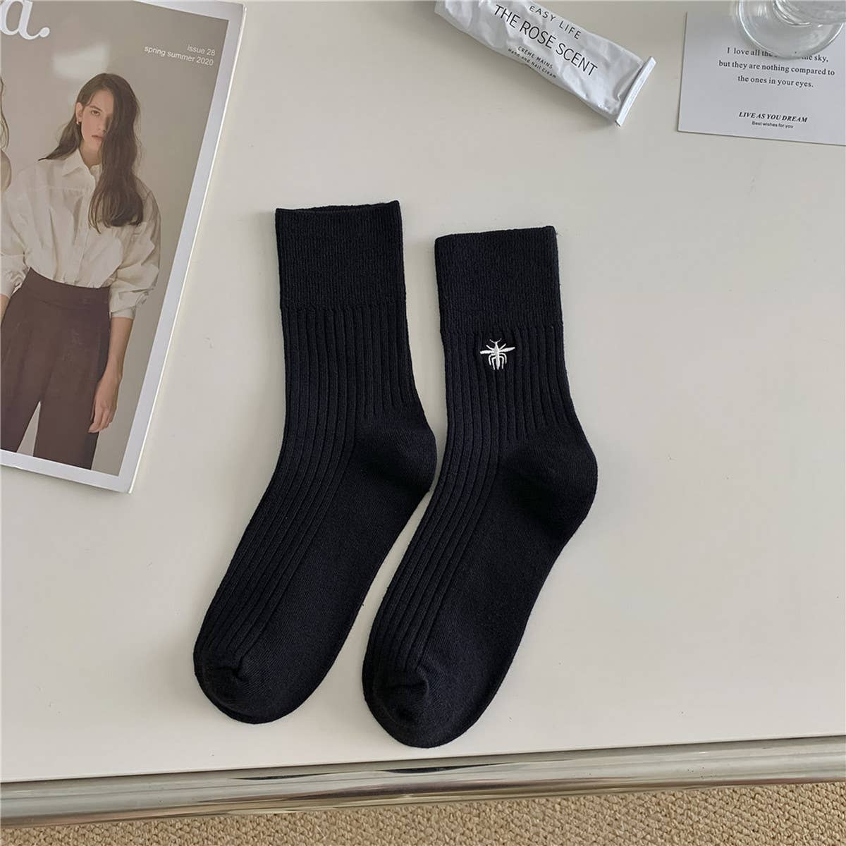 EMBROIDERED MID-CALF VERTICAL KNITTED PILE SOCKS