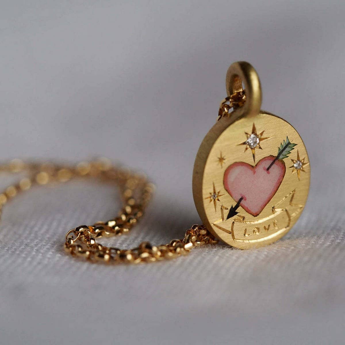 HAND-PAINTED LIGHT LUXURY NECKLACE
