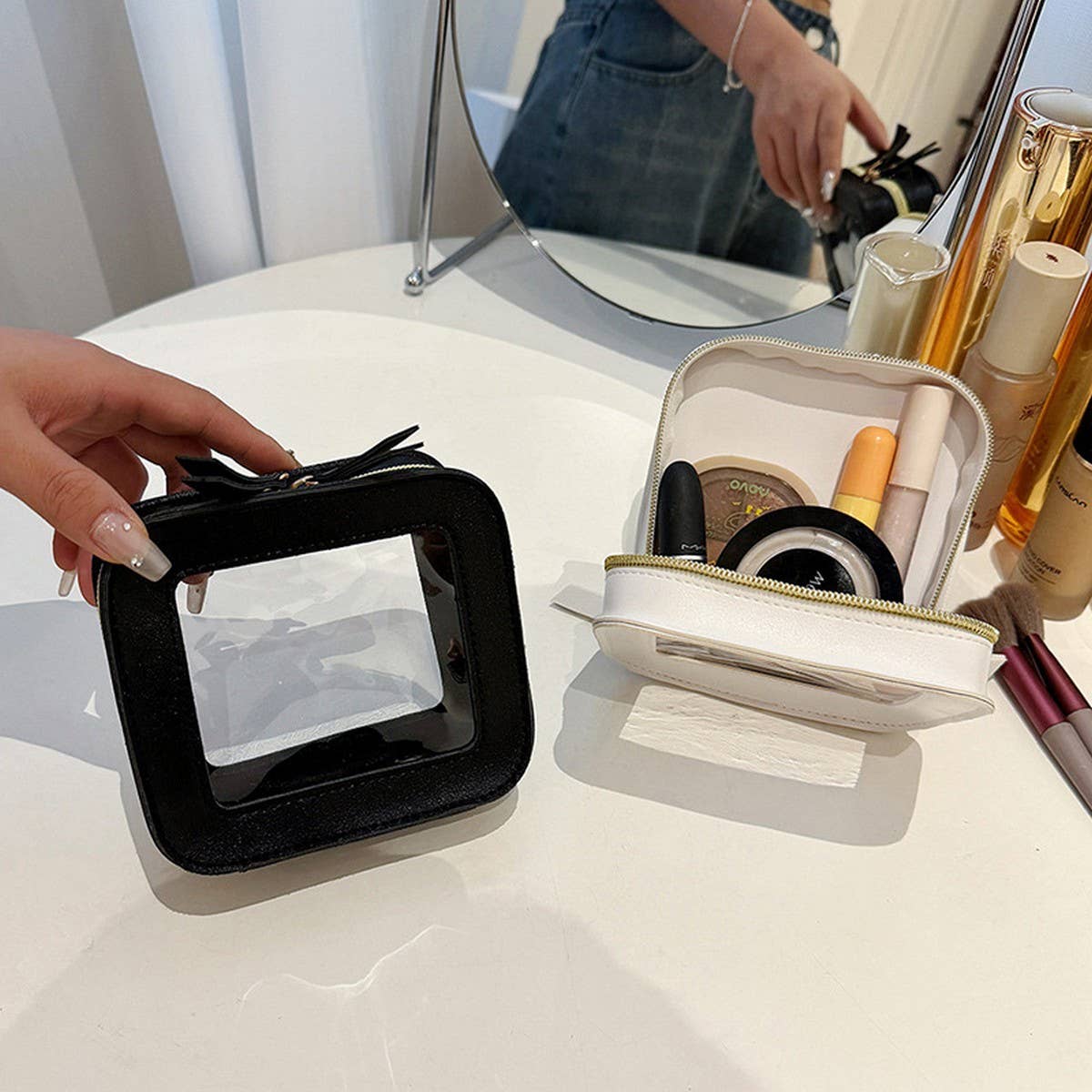 WHITE SIMPLE FASHION TRANSPARENT COSMETIC BAG_CWAB4368
