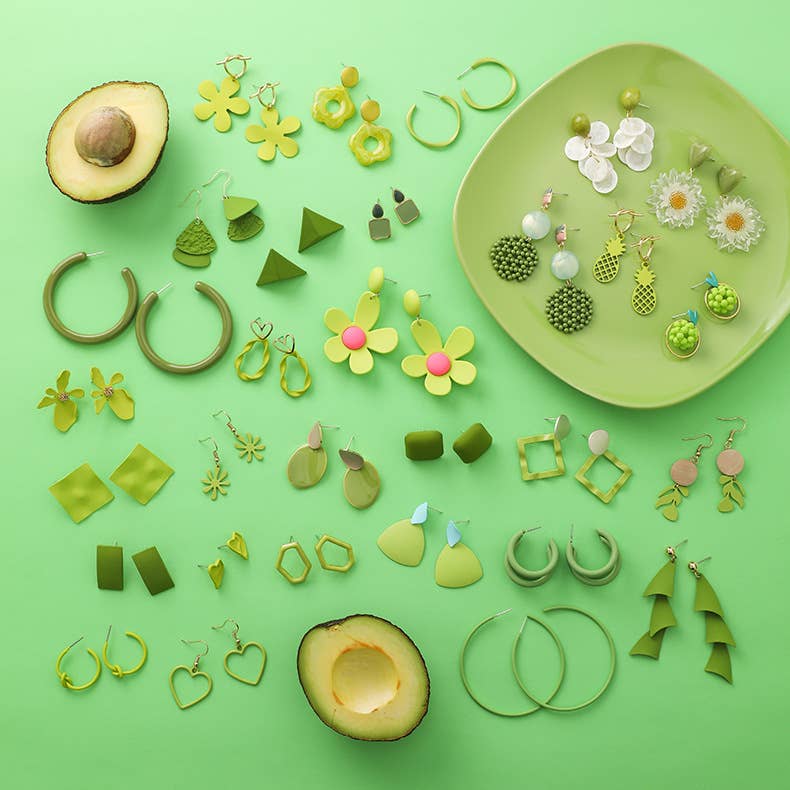 S925 Silver needle avocado colored stud earrings