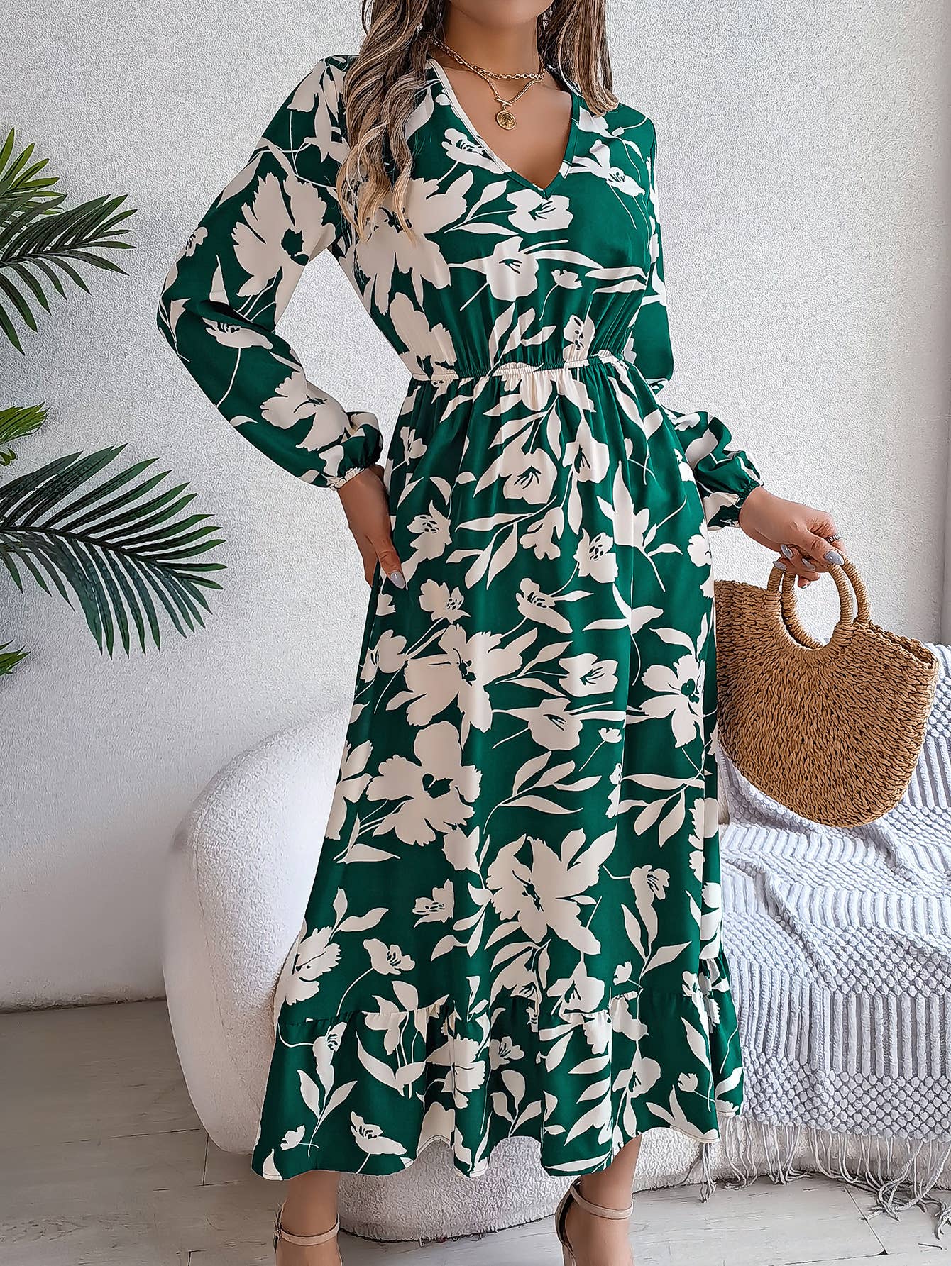 FLORAL LONG SLEEVE PEPLUM DRESS WITH WAIST TUCKED