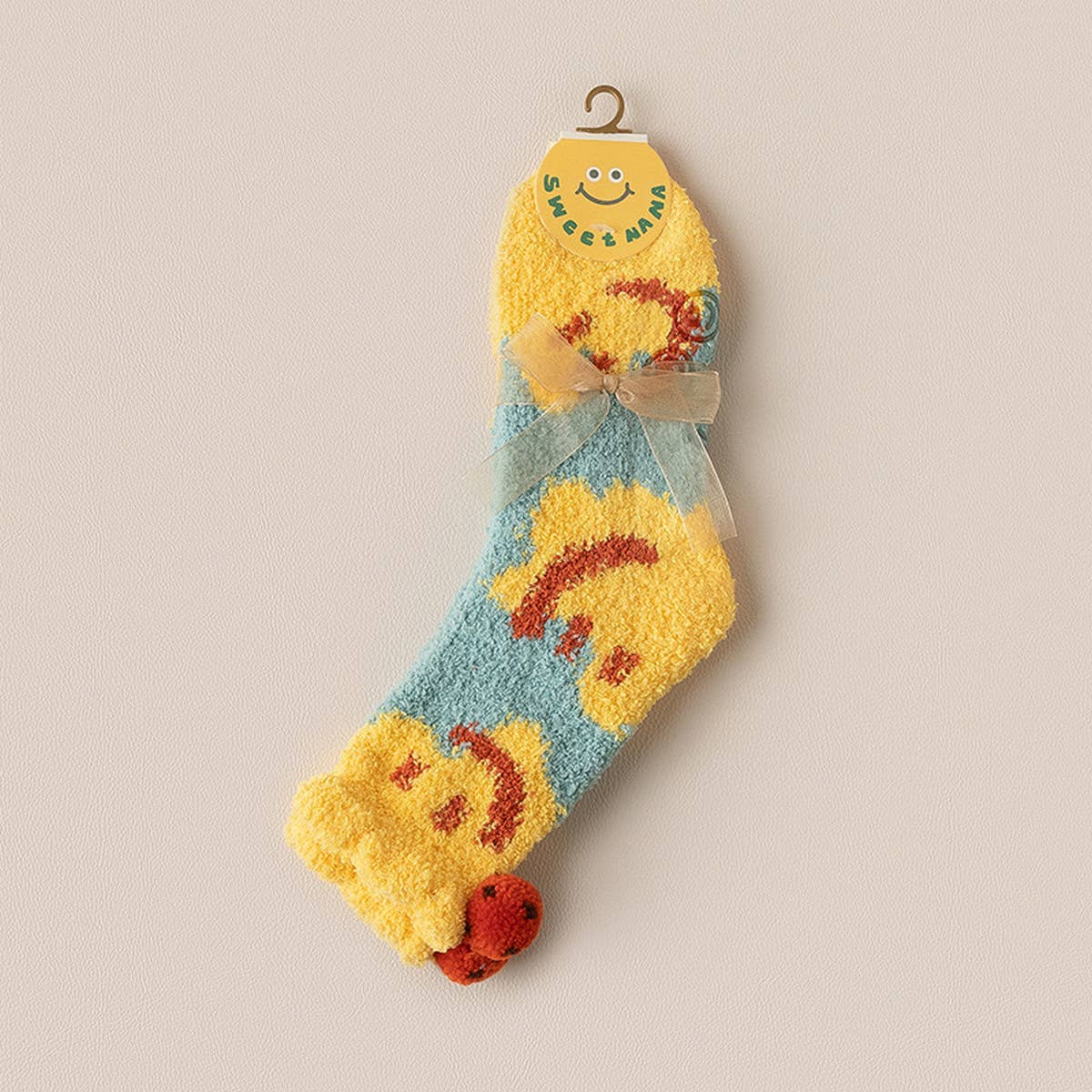 CUTE CARTOON SMILING FACE SOCKS