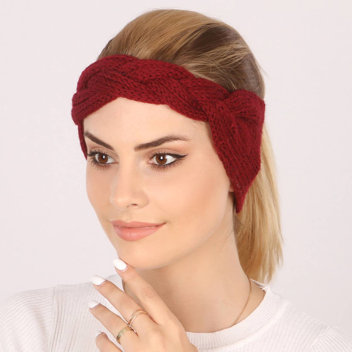 WARM KNITTED FLAT CROSS YARN HEADBAND