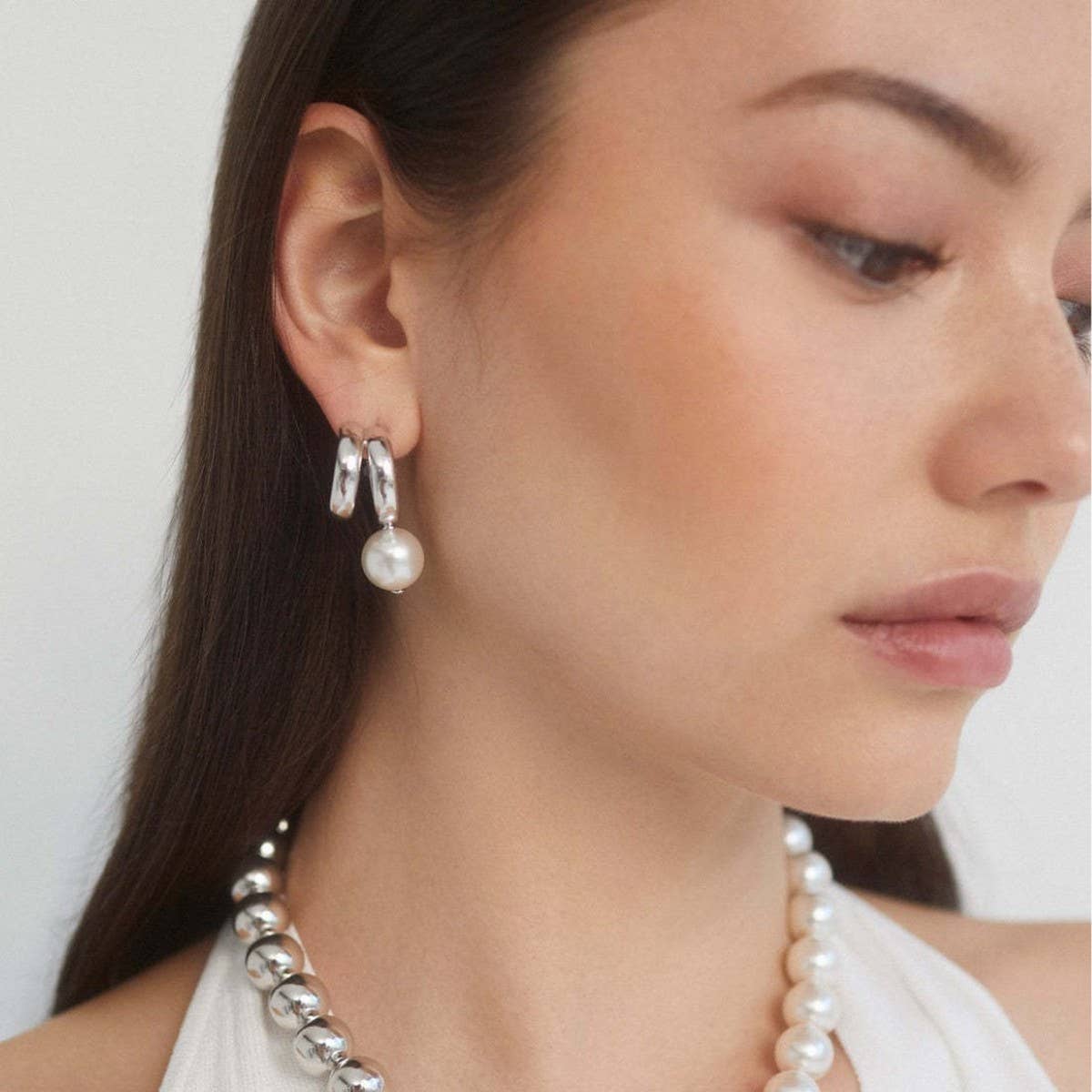 New Fashion Irregular Line Pearl Earrings