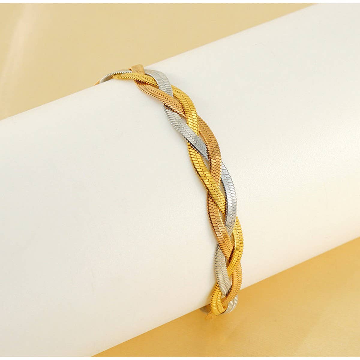 CWAJE1950_Stainless Steel Bracelet Woven In Three Colors