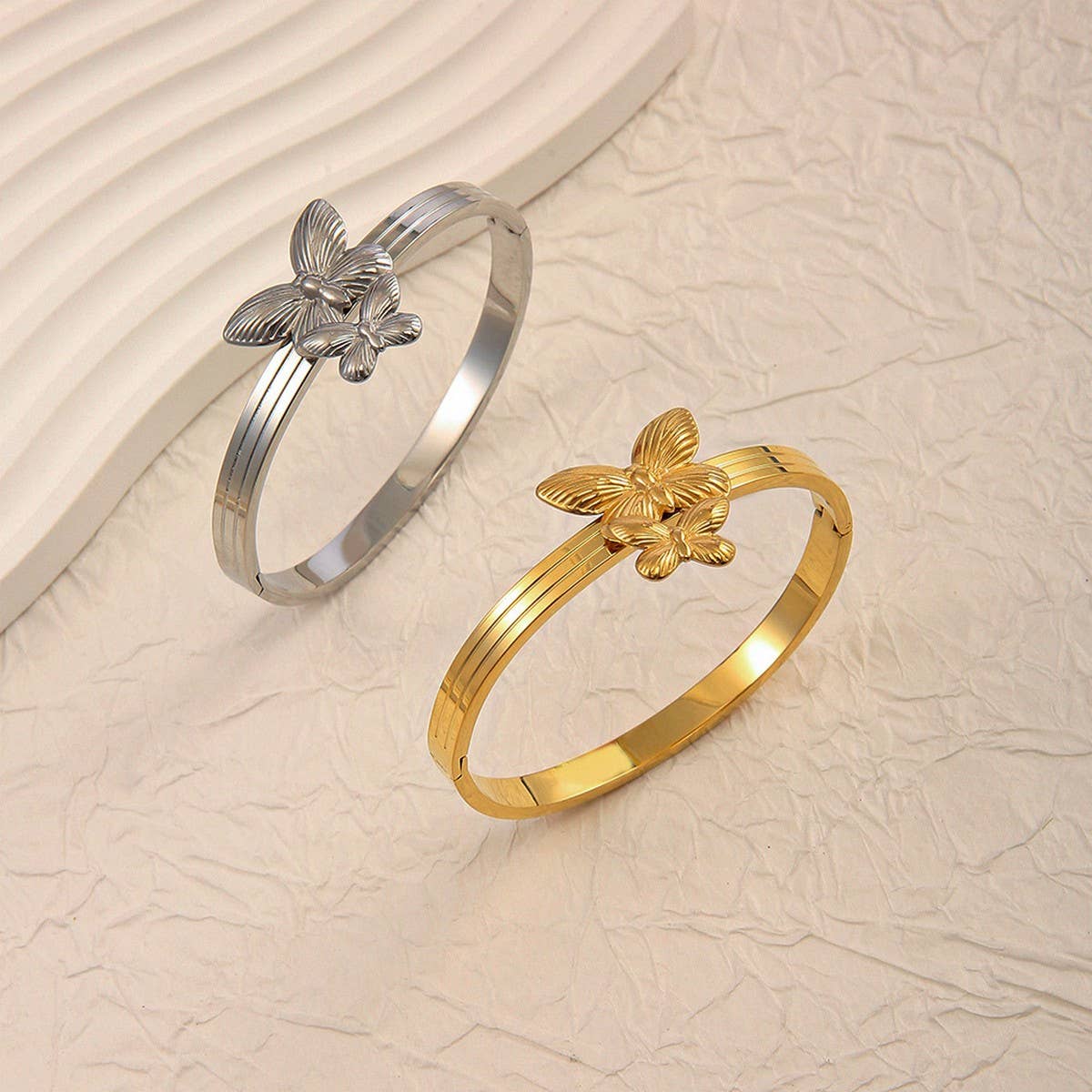 18K Double Layer Butterfly Stainless Bracelet_CWAJE4608