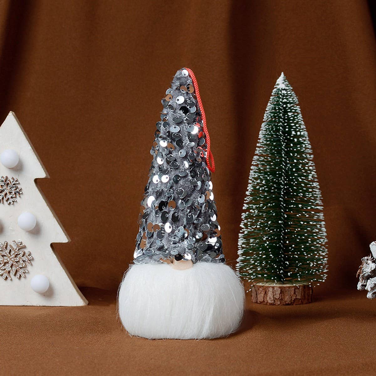 CHRISTMAS TREE PENDANT LUMINOUS FACELESS DOLL