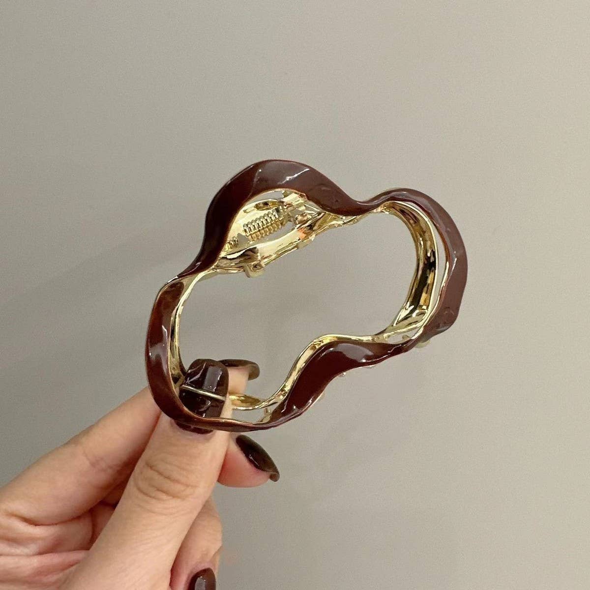 NICHE RETRO CLOUD SOLID COLOR HAIR CLIP_CWAHA1283