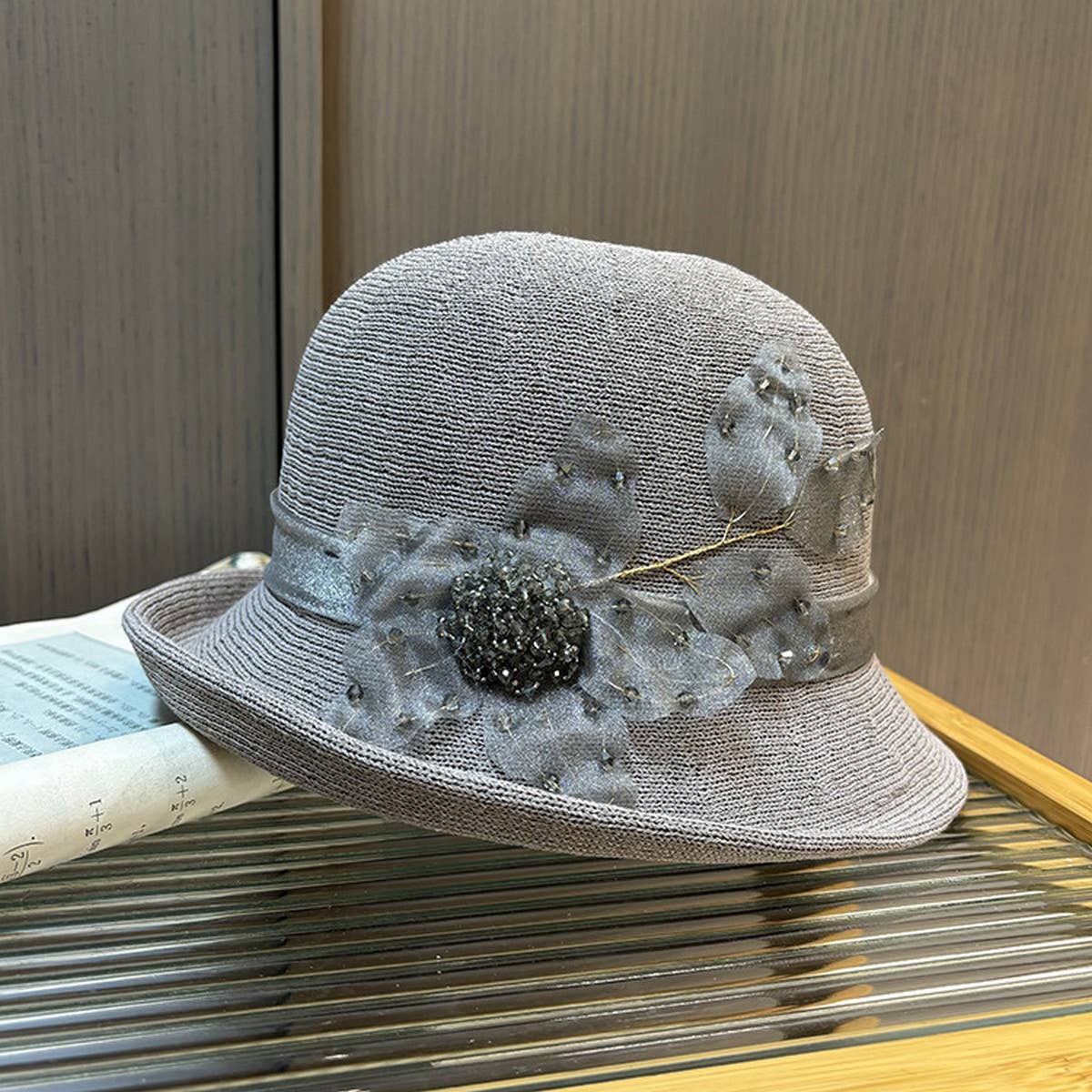 VERSATILE KNITTED ROLLED BOWLER BUCKET HAT_CWAH1210
