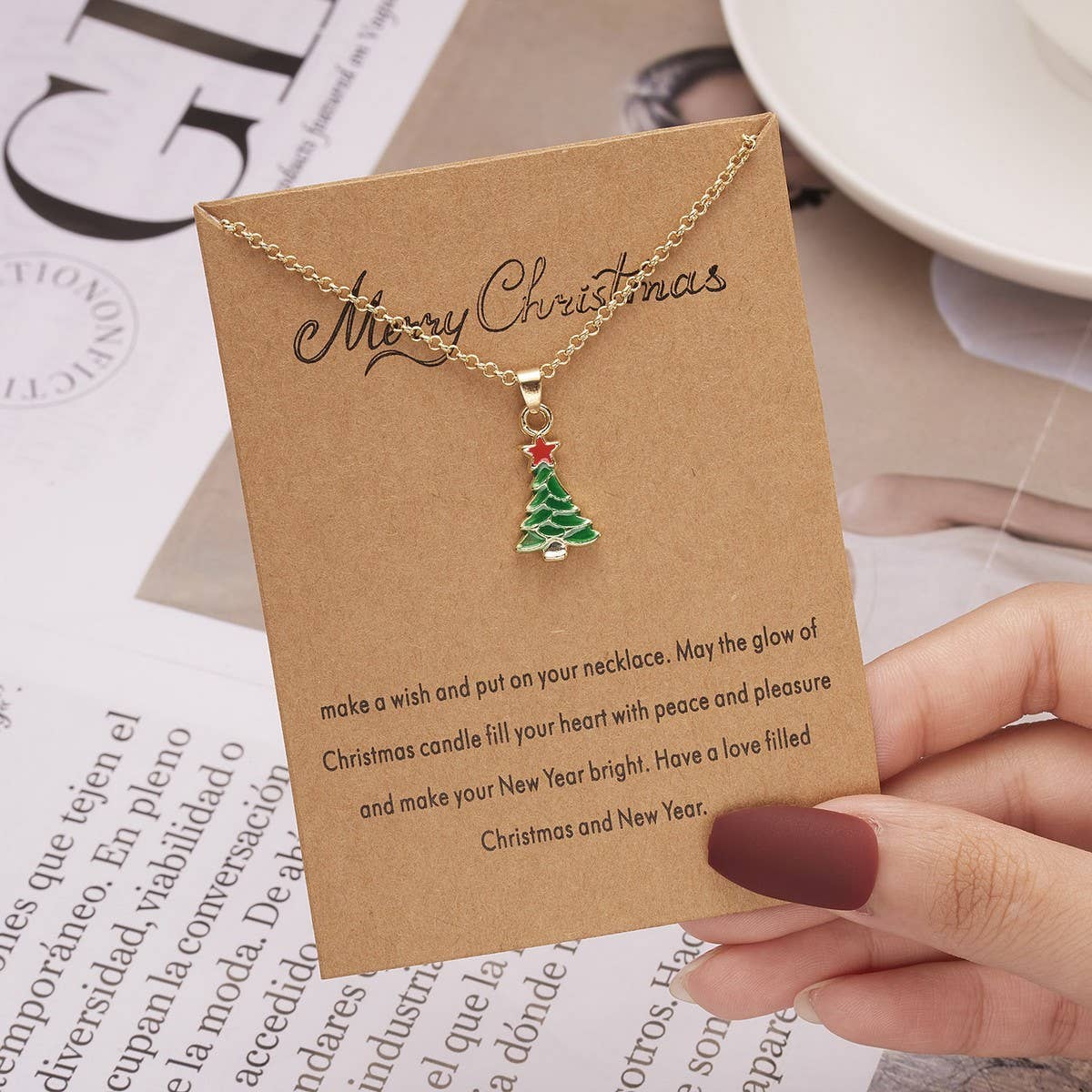 CWAJE2559_CHRISTMAS OIL PAPER CARD NECKLACE