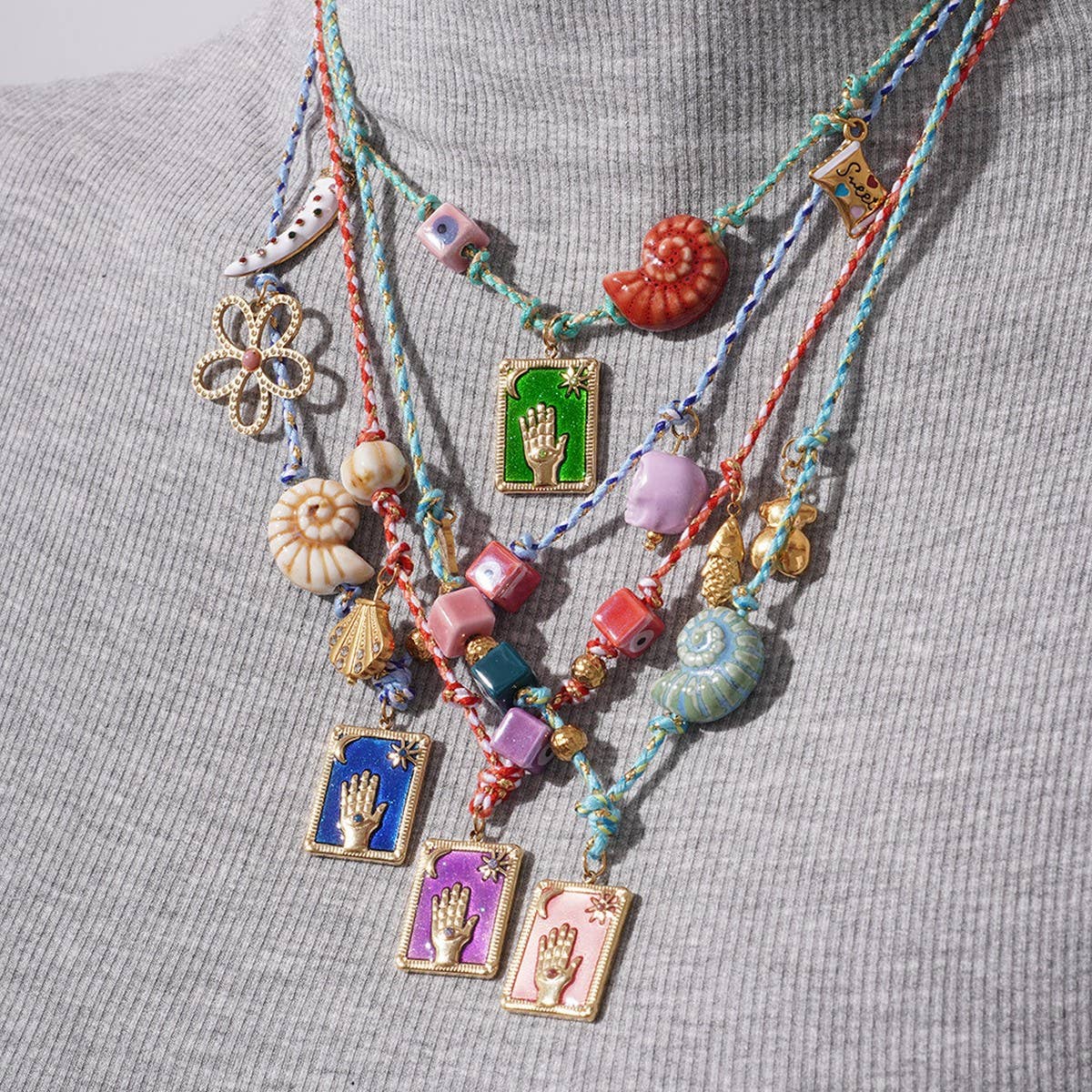 Evil Eye Shell Necklace with Color Rope_CWMM7528