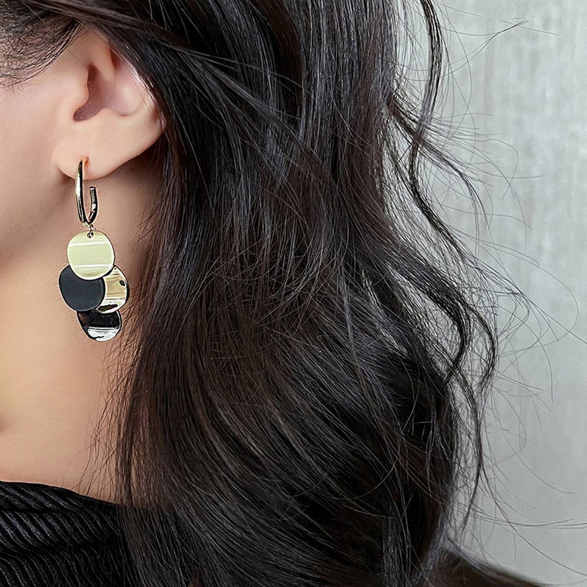 GEOMETRIC SEQUIN CIRCLE FASHION EARRINGS