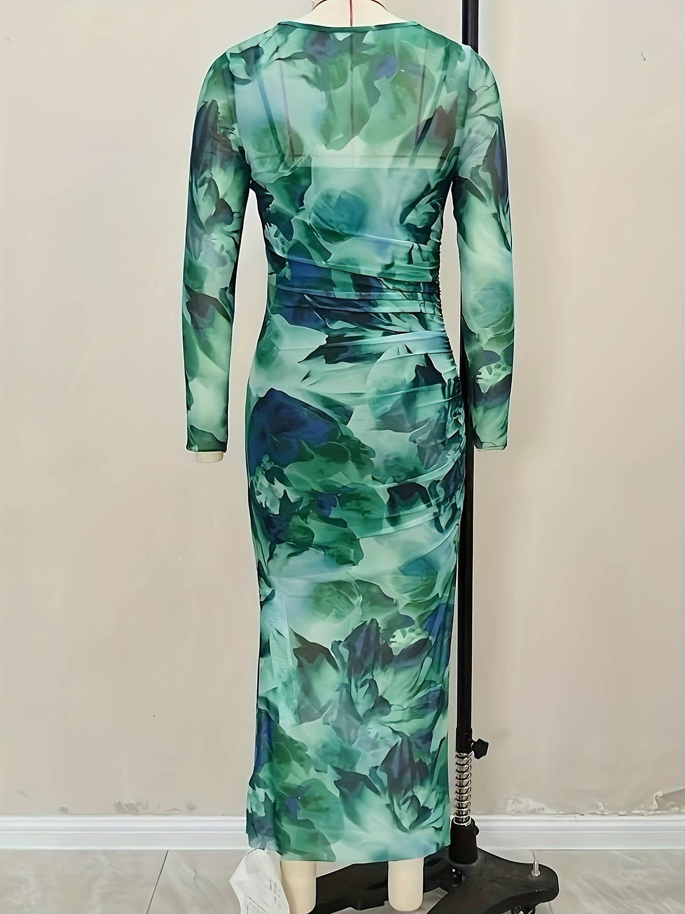 Floral mesh with ribbon lining two-piece dress