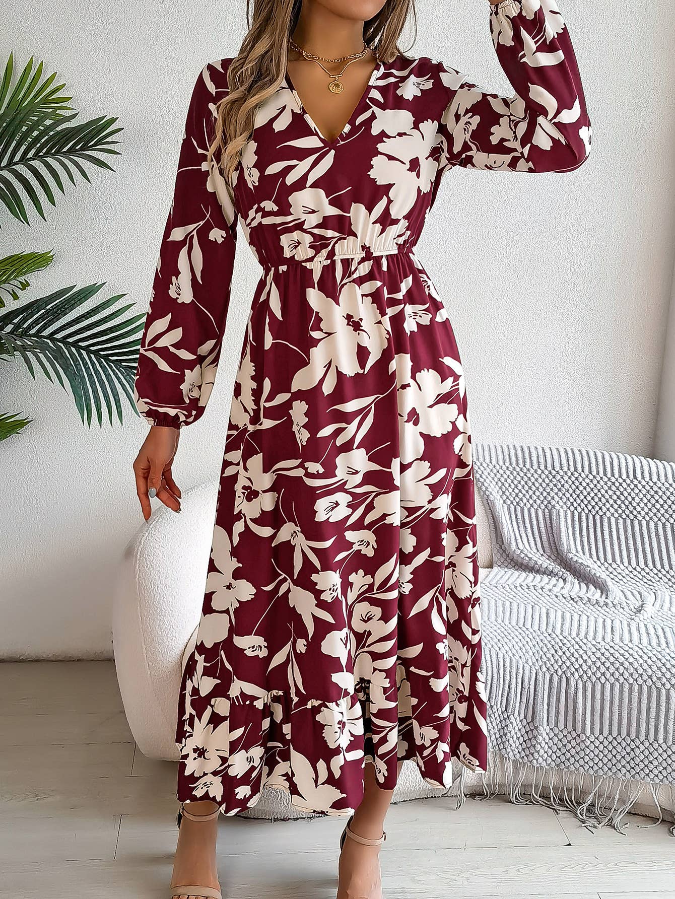 FLORAL LONG SLEEVE PEPLUM DRESS WITH WAIST TUCKED