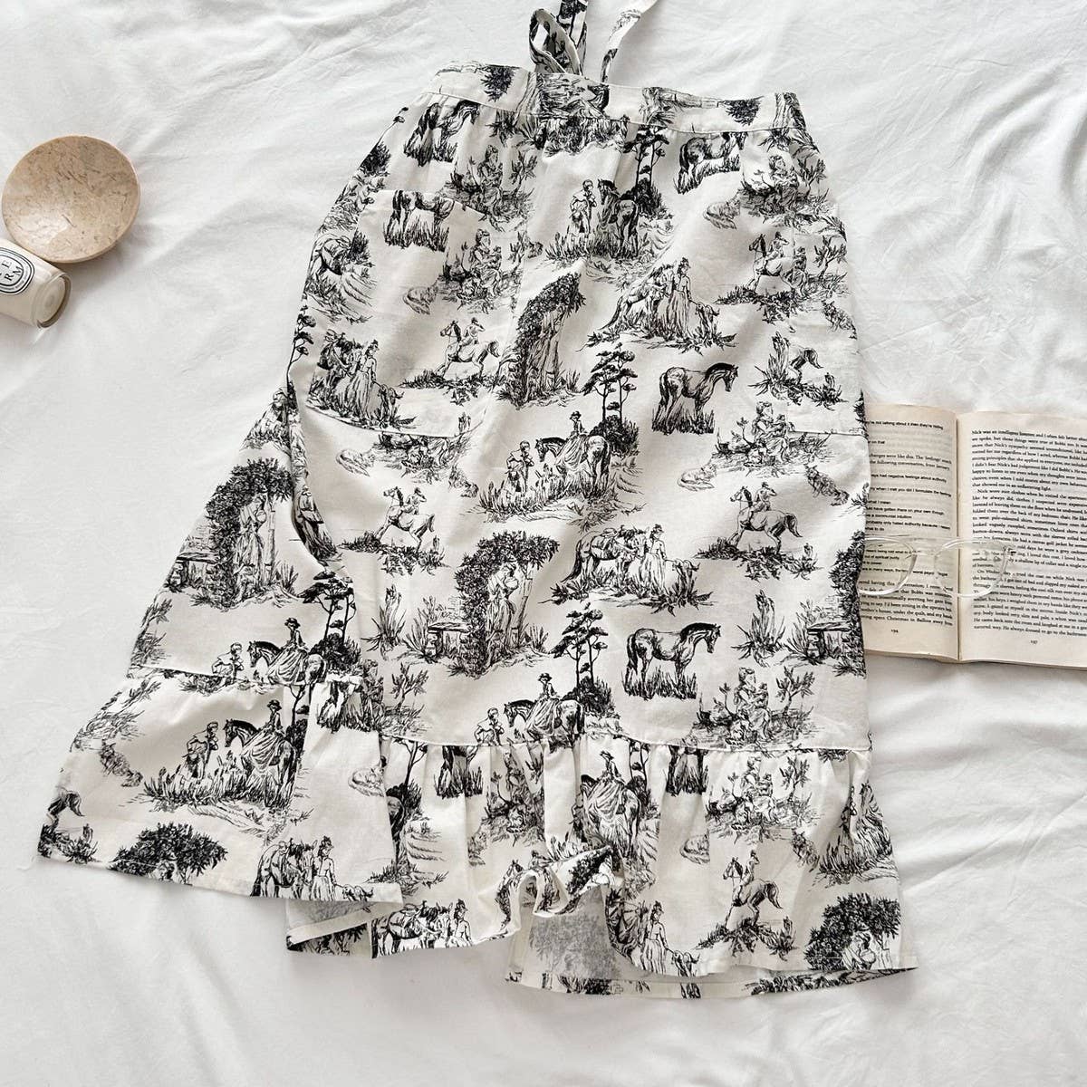 RETRO HALF-LENGTH LANDSCAPE APRON_CWMM5834