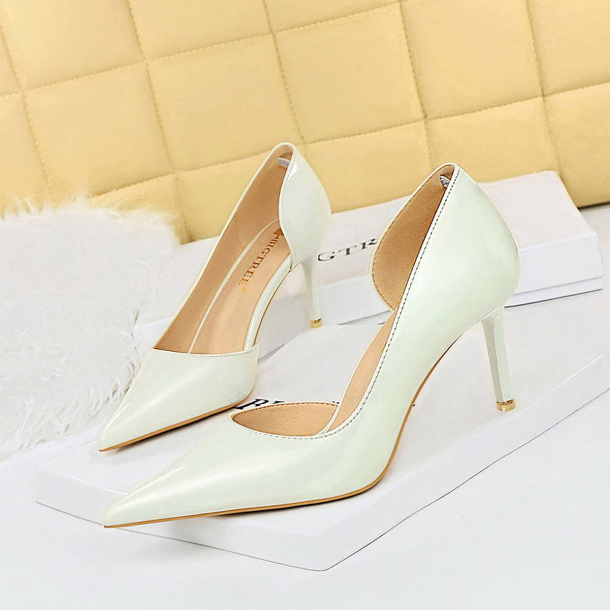 GLOSSY SHALLOW POINTED TOE SEXY HIGH HEELS