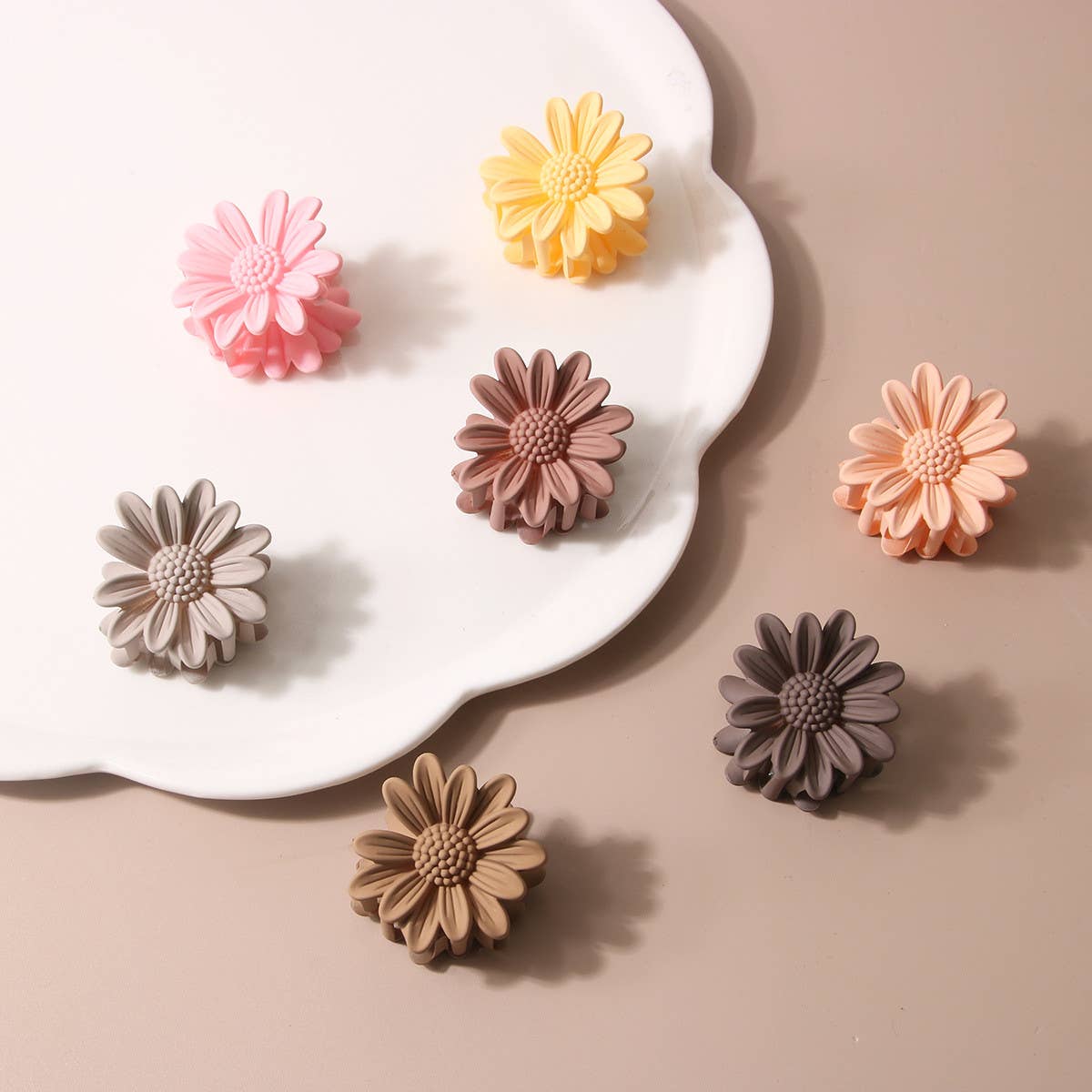 Candy Color Floral Claw Clip for Women & Girls_CWAHA1043