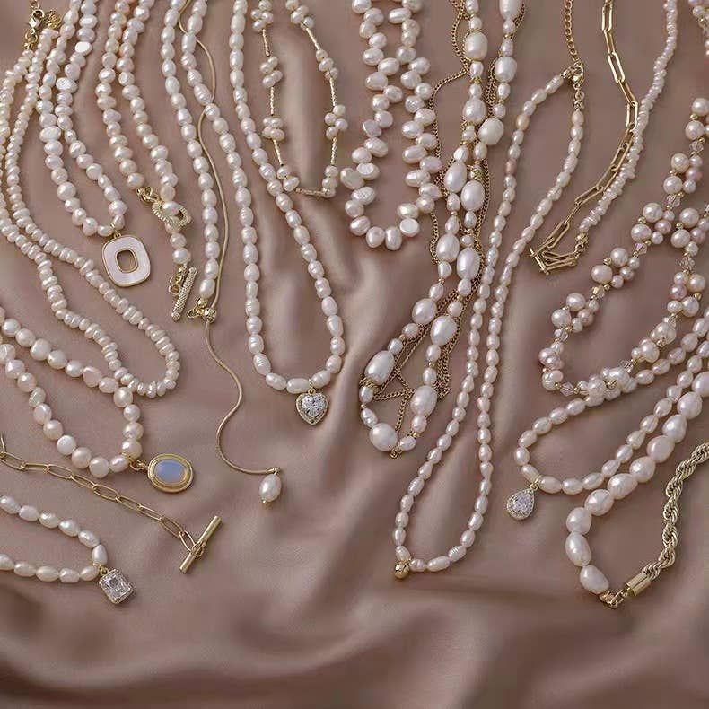 Baroque irregular retro freshwater pearl necklace