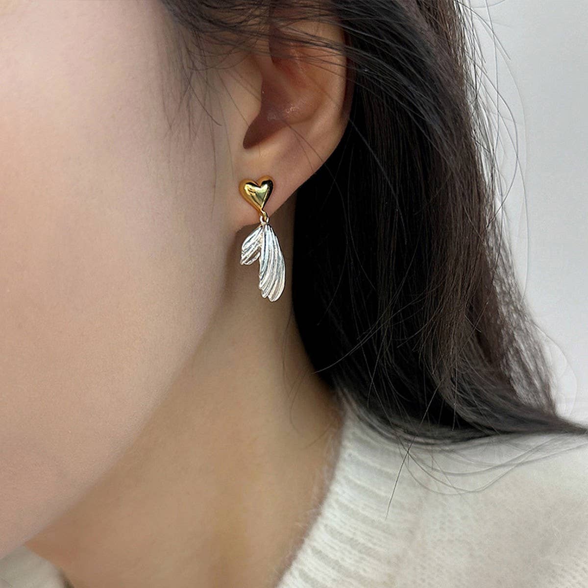 NEW ASYMMETRICAL WING HEART EARRINGS FOR WOMEN