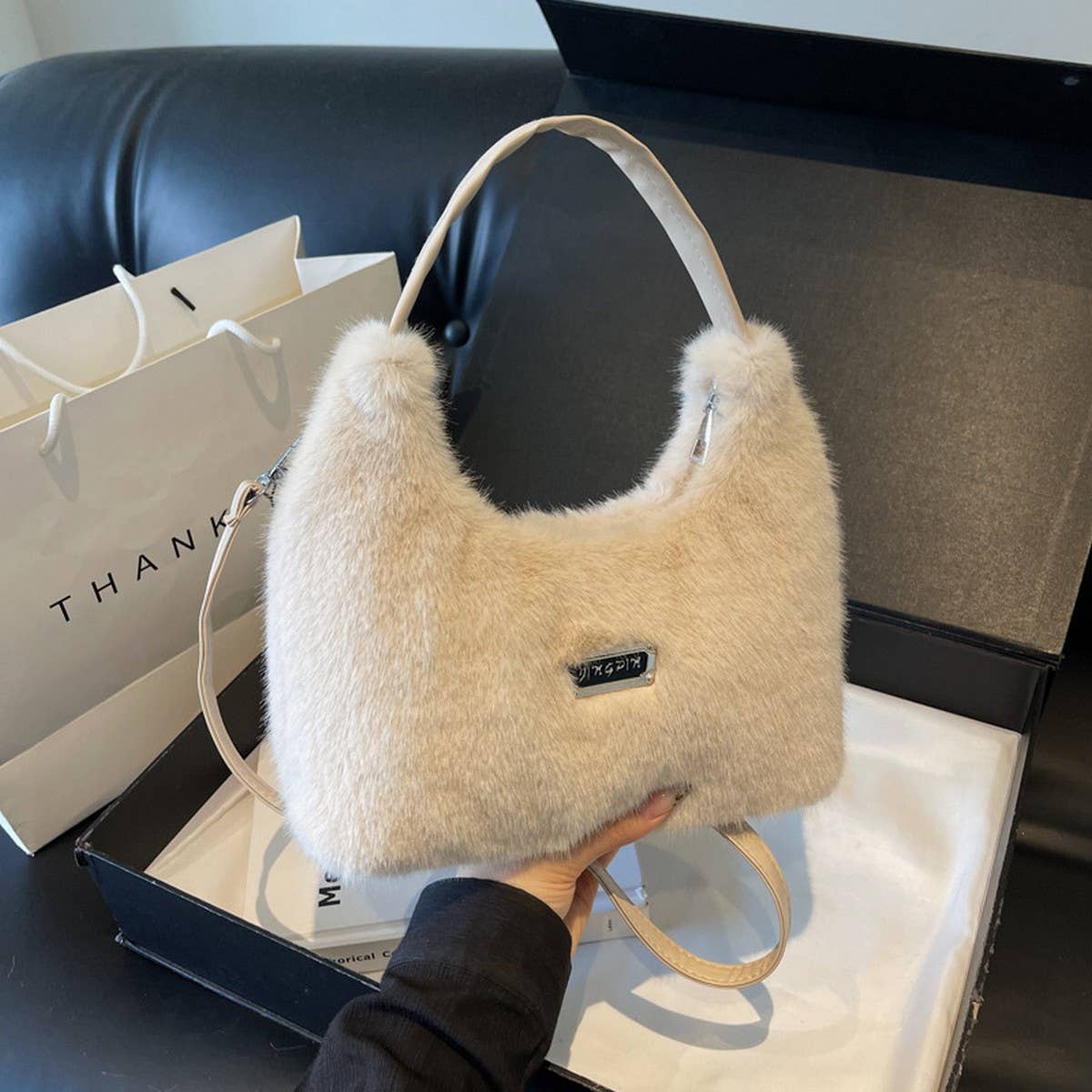 WINTER FAUX MINK FUR SINGLE SHOULDER PLUSH BAG_CWAB3946